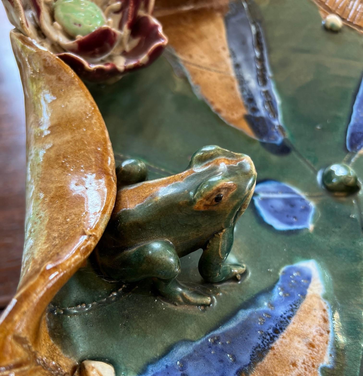 Late 20th C. Unusual Glazed Ceramic - Two Frogs on Large Stylized Lily  Pad In Good Condition For Sale In Morristown, NJ