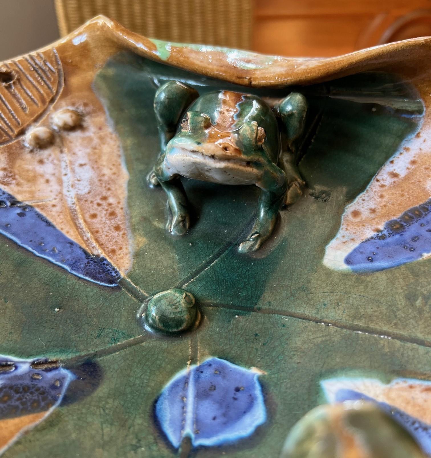 Late 20th C. Unusual Glazed Ceramic - Two Frogs on Large Stylized Lily  Pad For Sale 1