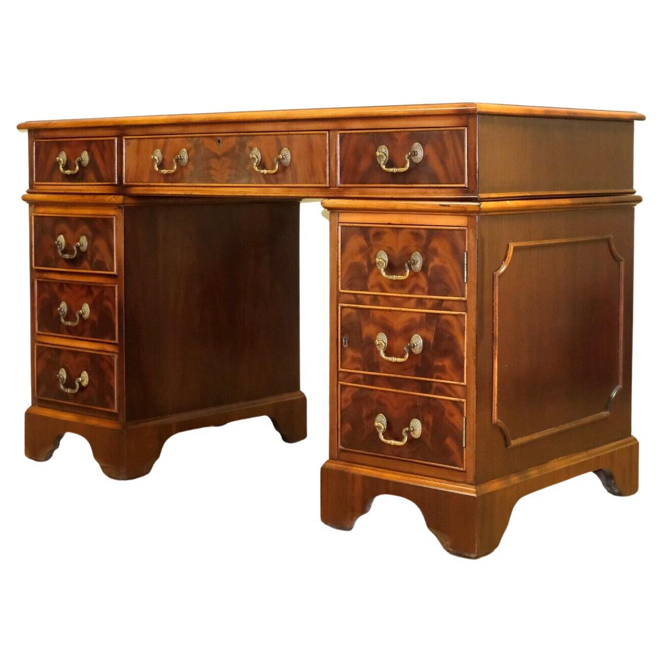 LATE 20TH C WARING & GILLOW PEDESTAL DESK WiTH GOLD TOOLED RED LEATHER TOP  For Sale