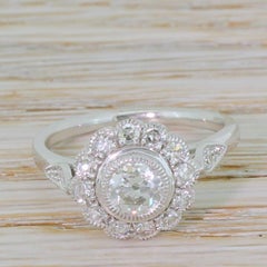 Late 20th Century 0.95 Carat Old Cut Diamond Cluster Ring, circa 1980