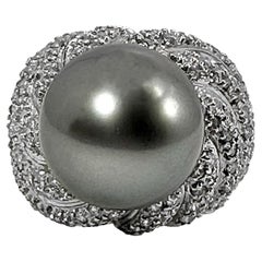 Vintage Late 20th Century 18k White Gold, Diamond & Gray Tahitian Pearl Cocktail Ring