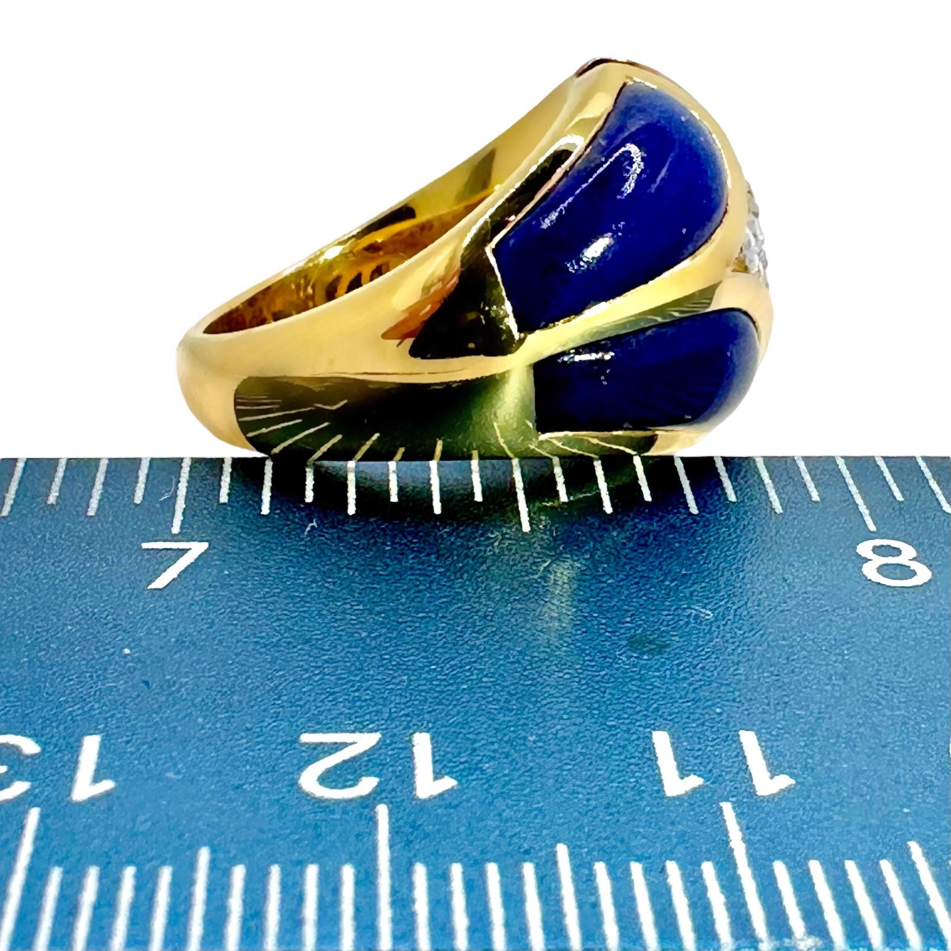 Bague à la mode en or jaune 18 carats, lapis-lazuli et diamants de la fin du 20e siècle en vente 3