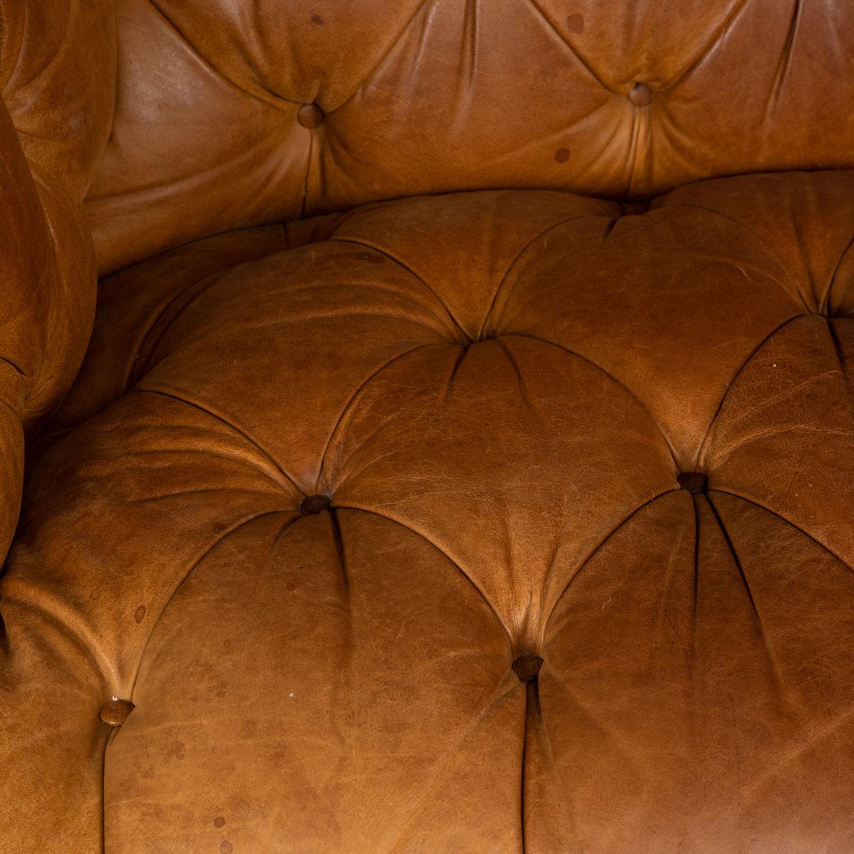 Late 20th Century 3-Seat Chesterfield Leather Sofa with Button Down Seat 4