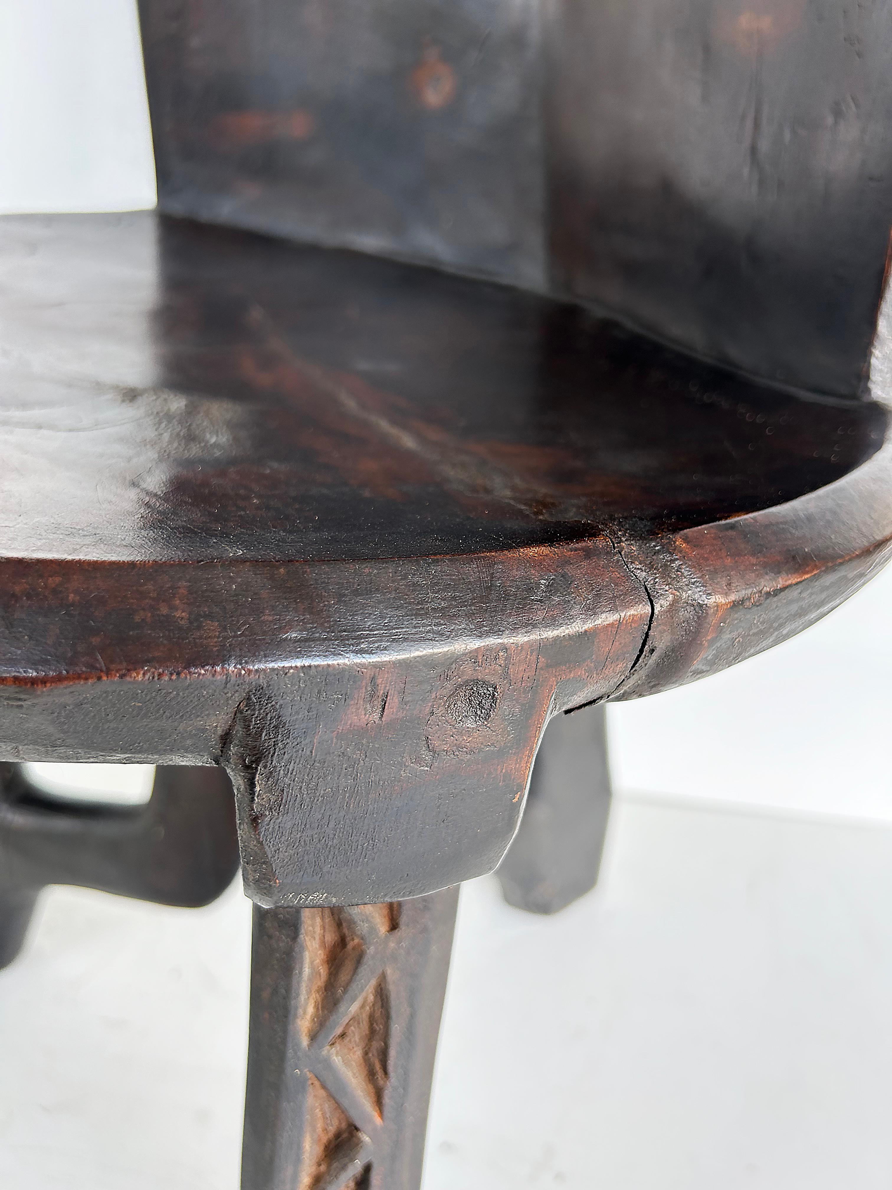 Late 20th Century African Carved Throne Chair, Makonde People of Tanzania For Sale 8