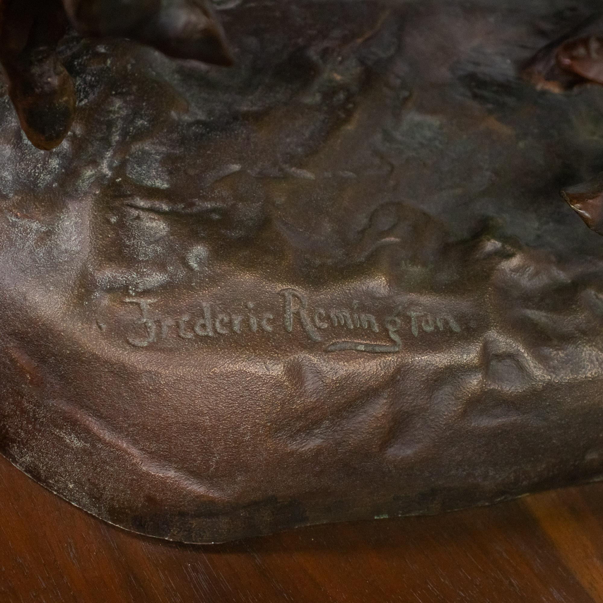 Scultura in bronzo americana della fine del 20° secolo (after) Frederic Remington in vendita 4