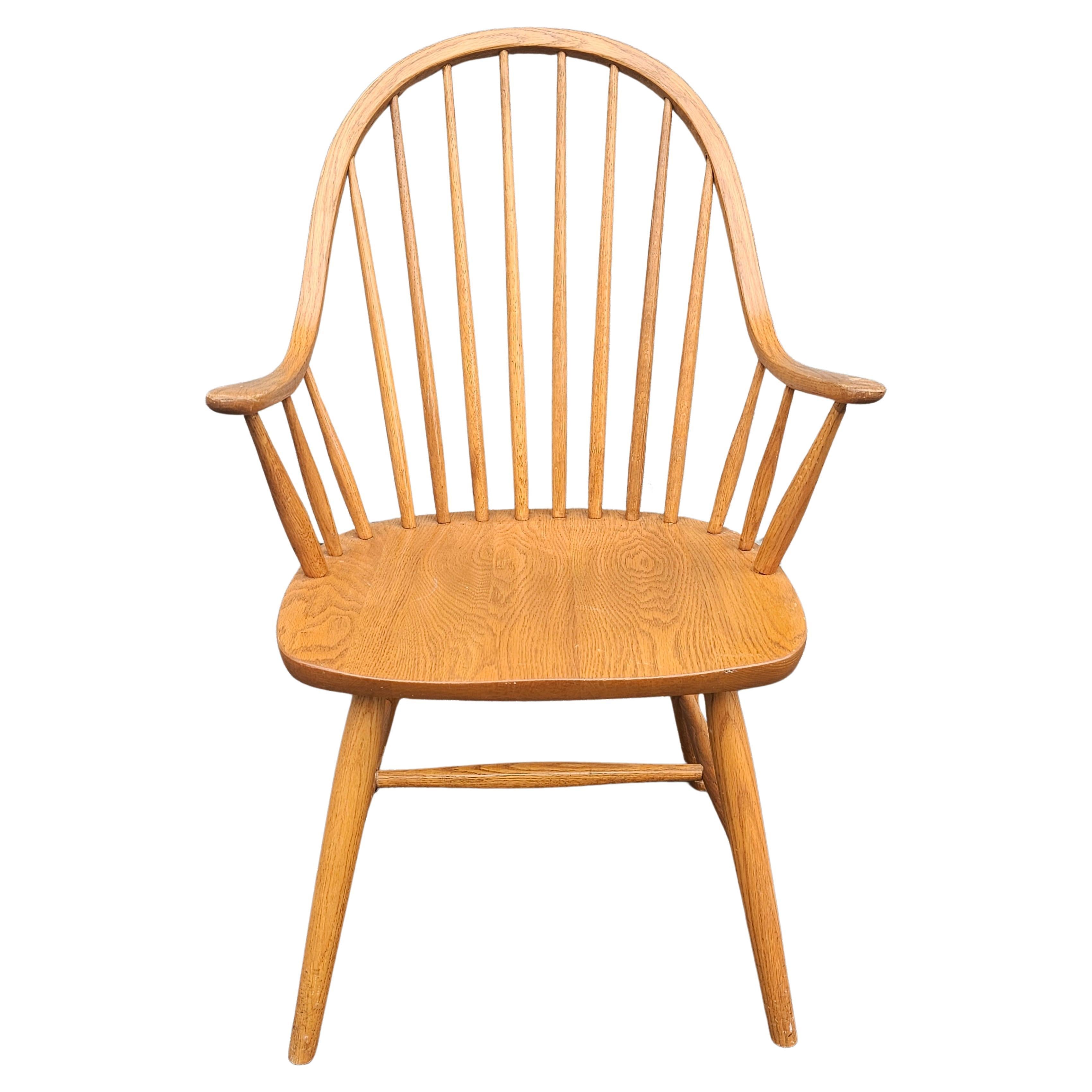 Other Late 20th Century Amish Oak Continuous Windsor Armchair For Sale