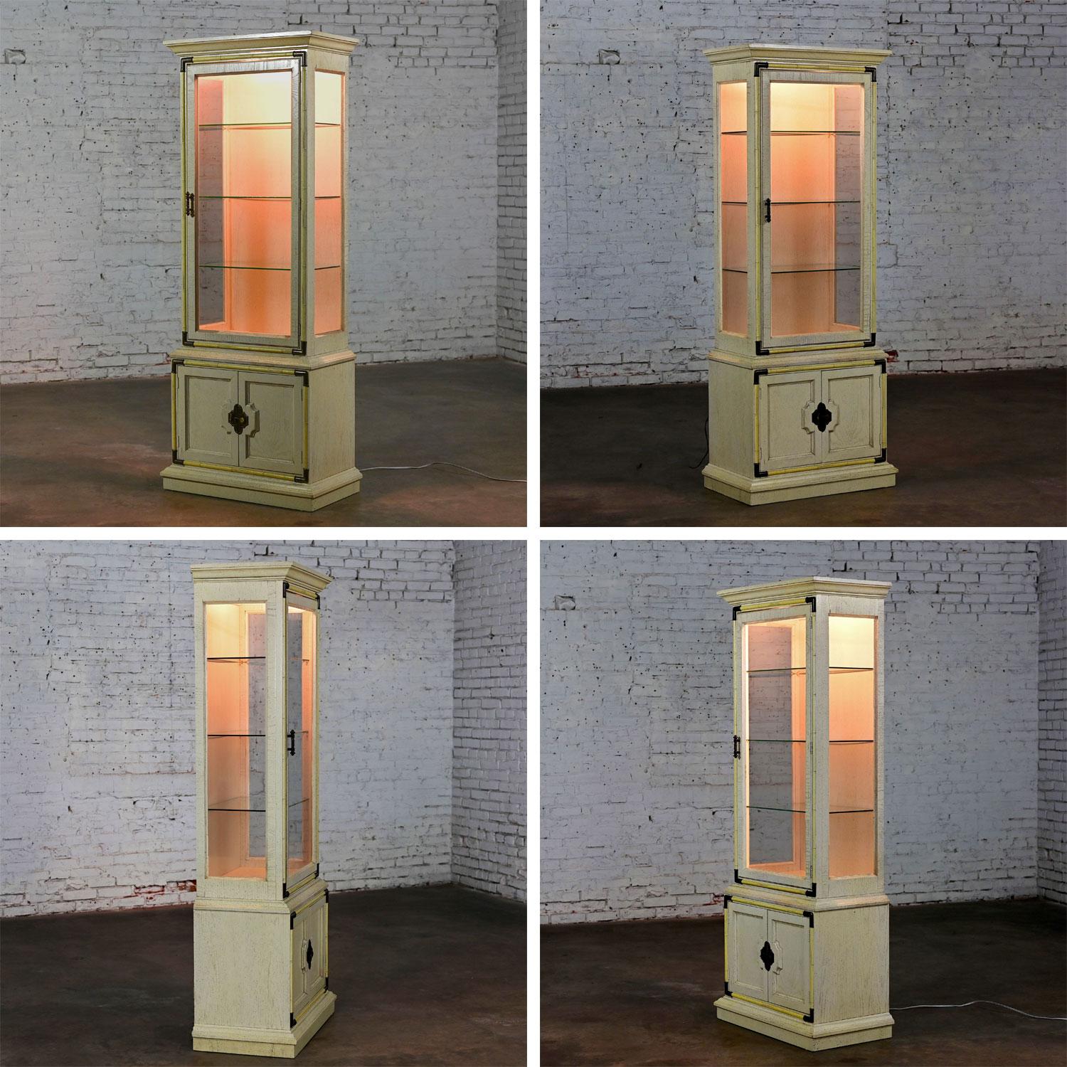 Vetrinetta illuminata in stile Asian Style di Drexel della fine del XX secolo. in vendita 12
