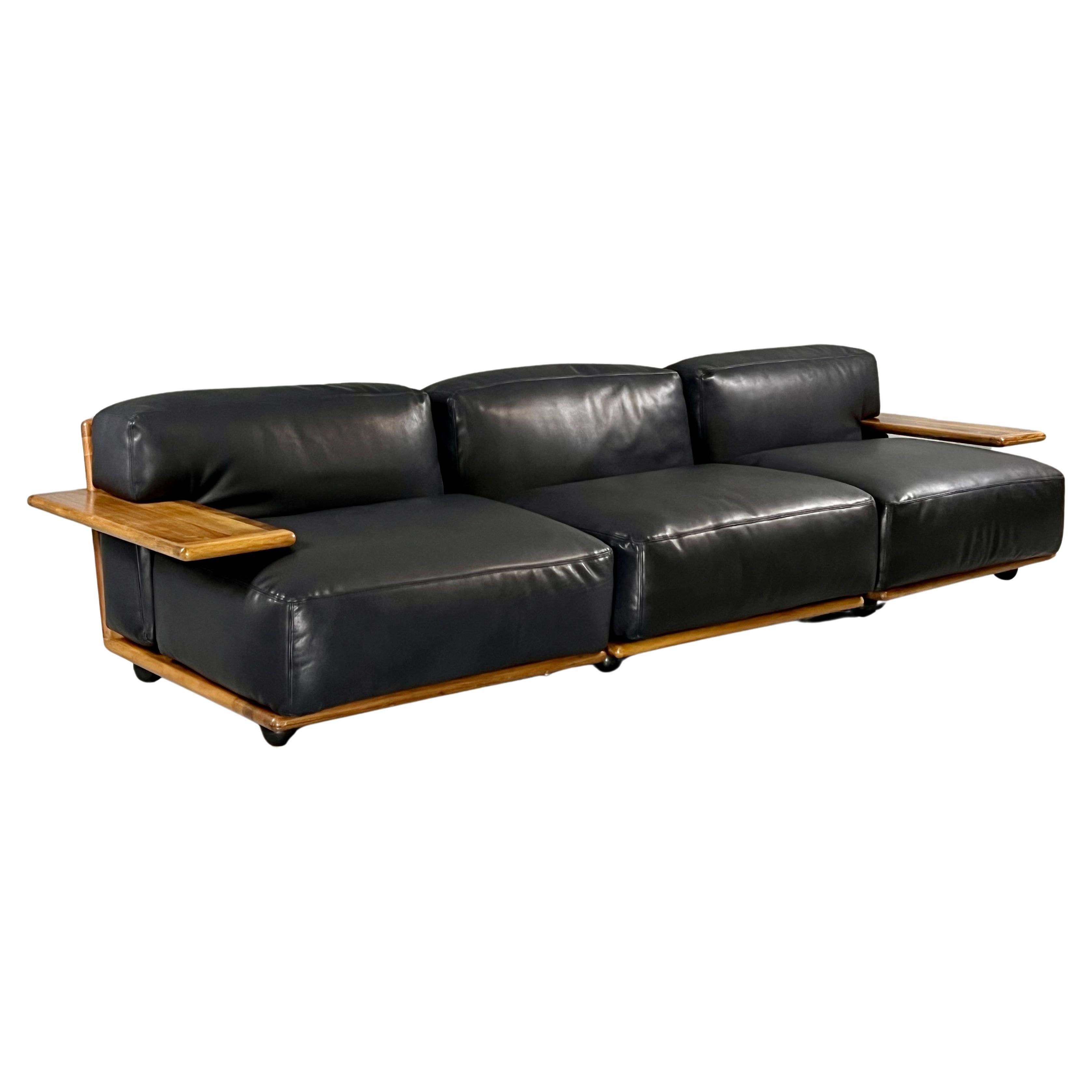 Late 20th Century Black Leather & Walnut Pianura Sectional Sofa by Mario Bellini For Sale