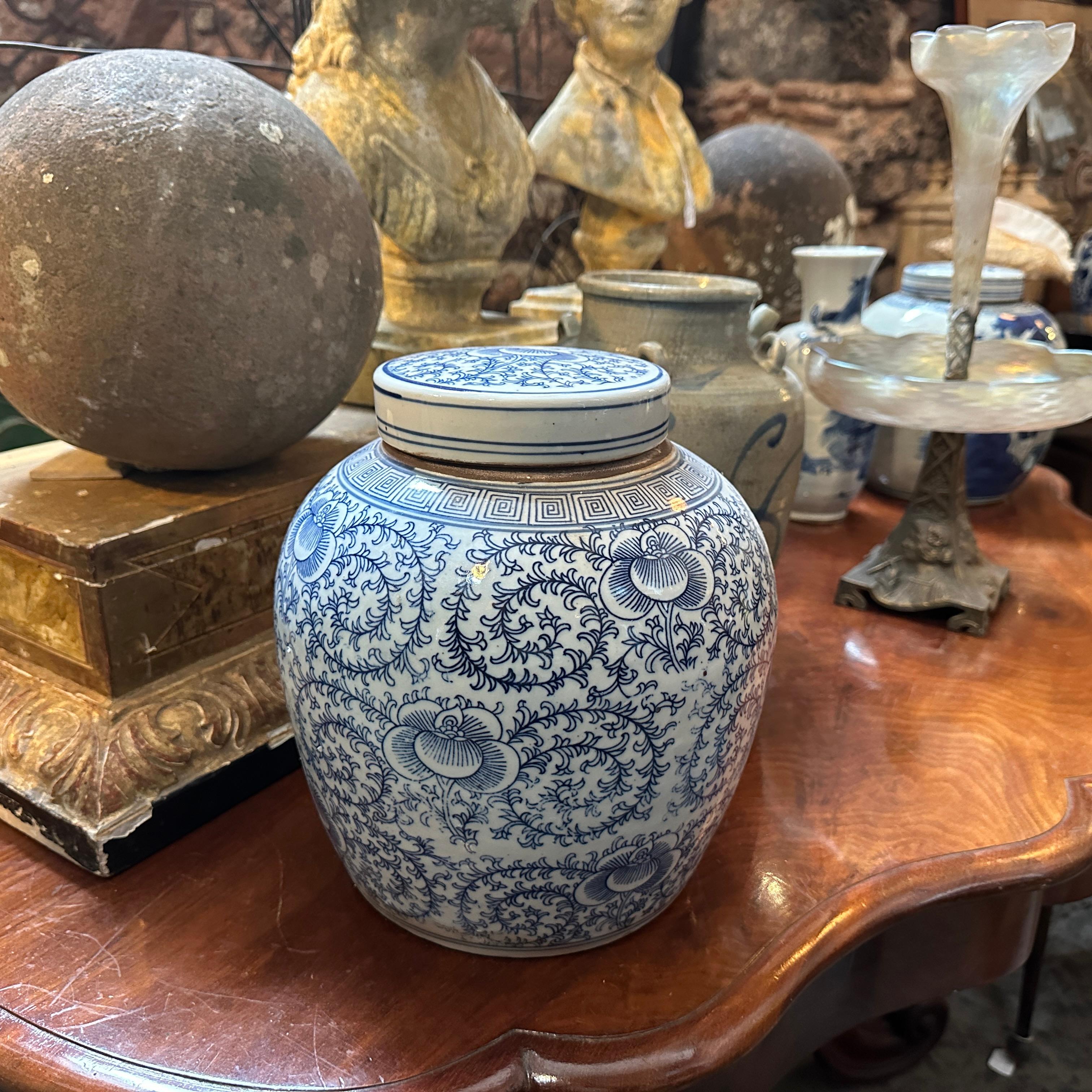 Late 20th Century Blue and White Ceramic Chinese Ginger Jar 7