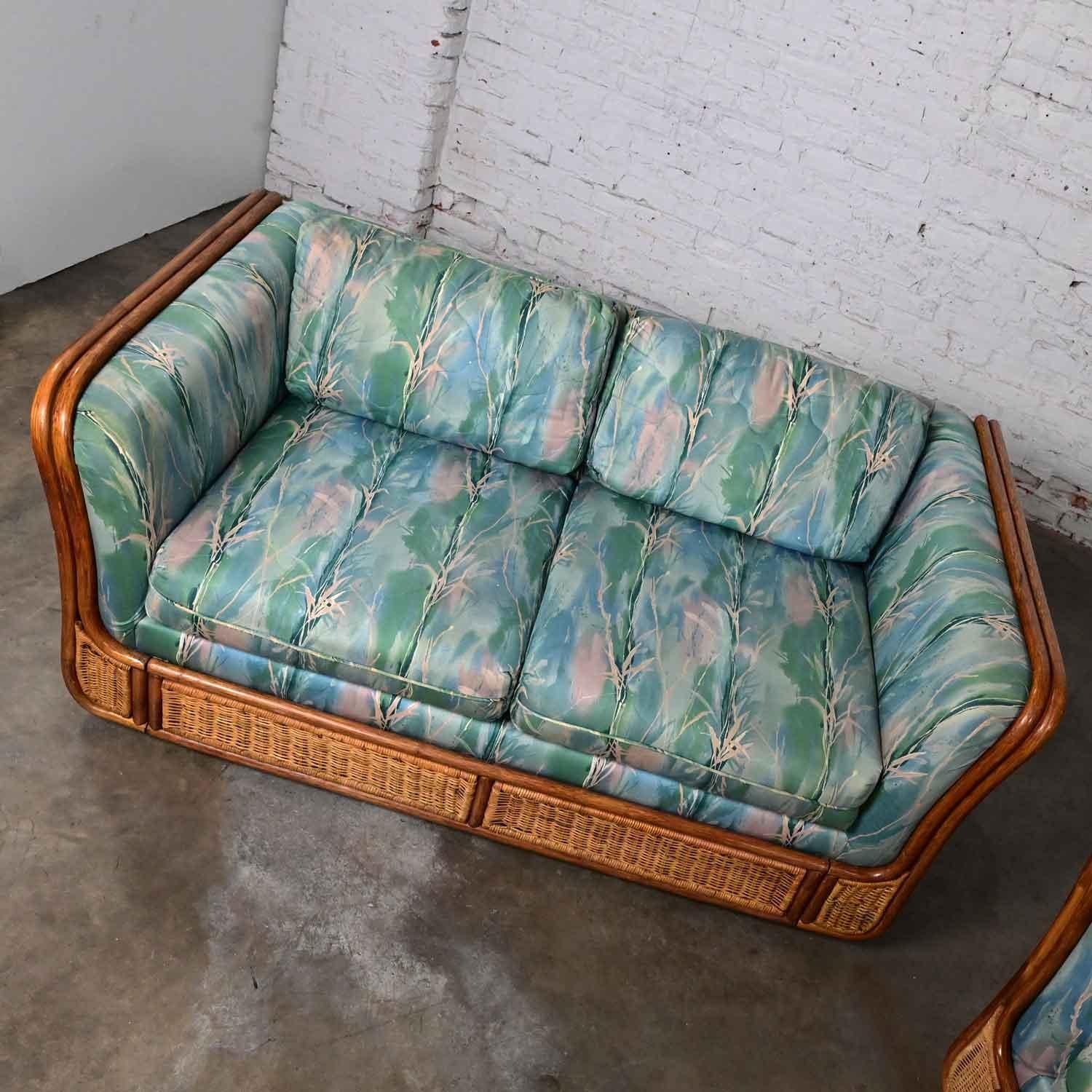 Inconnu Fin du 20ème siècle Boho Chic Rotin et Osier Style Upholstering en vente