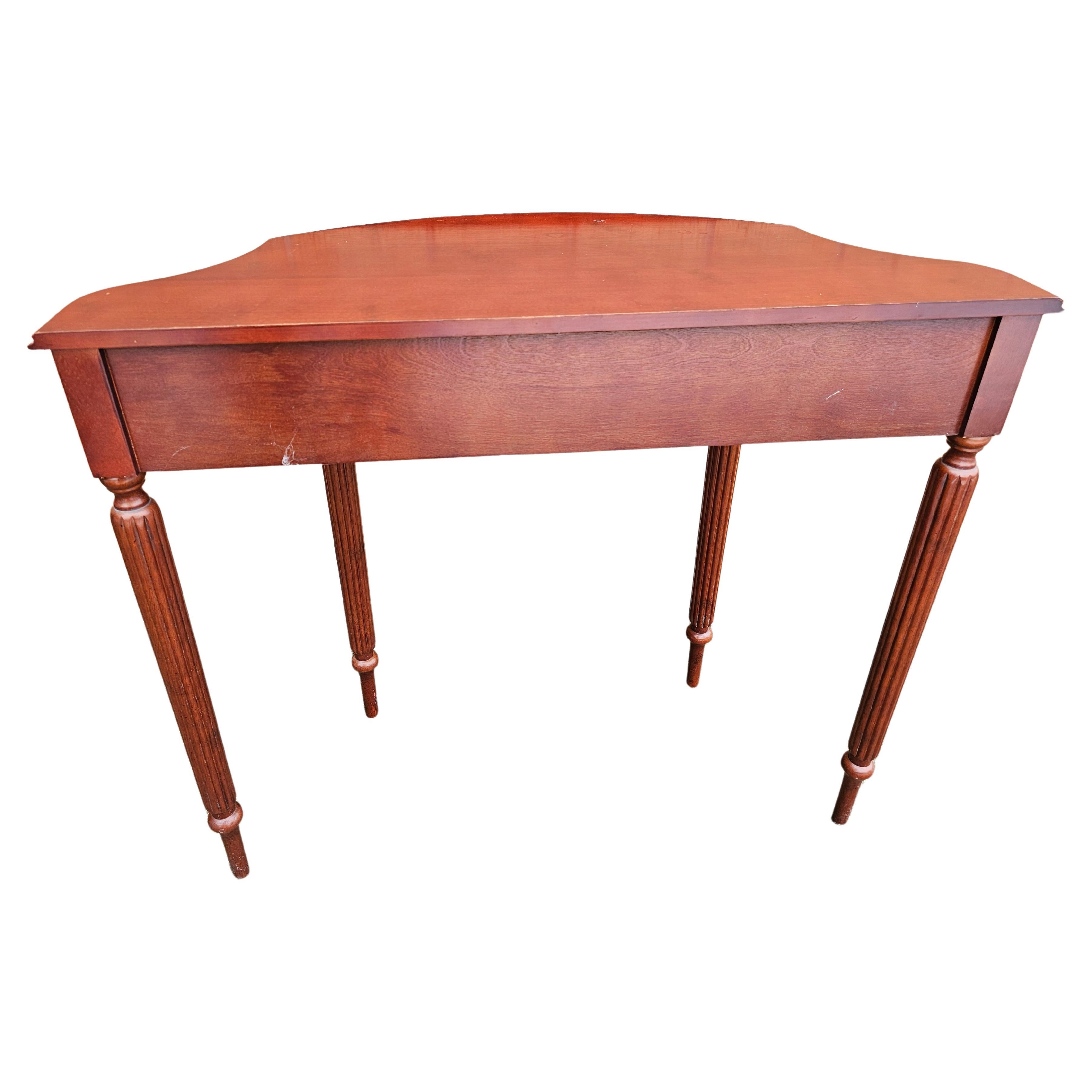 Stained Late 20th Century Bombay Furniture Federal Style Mahogany Console Table For Sale