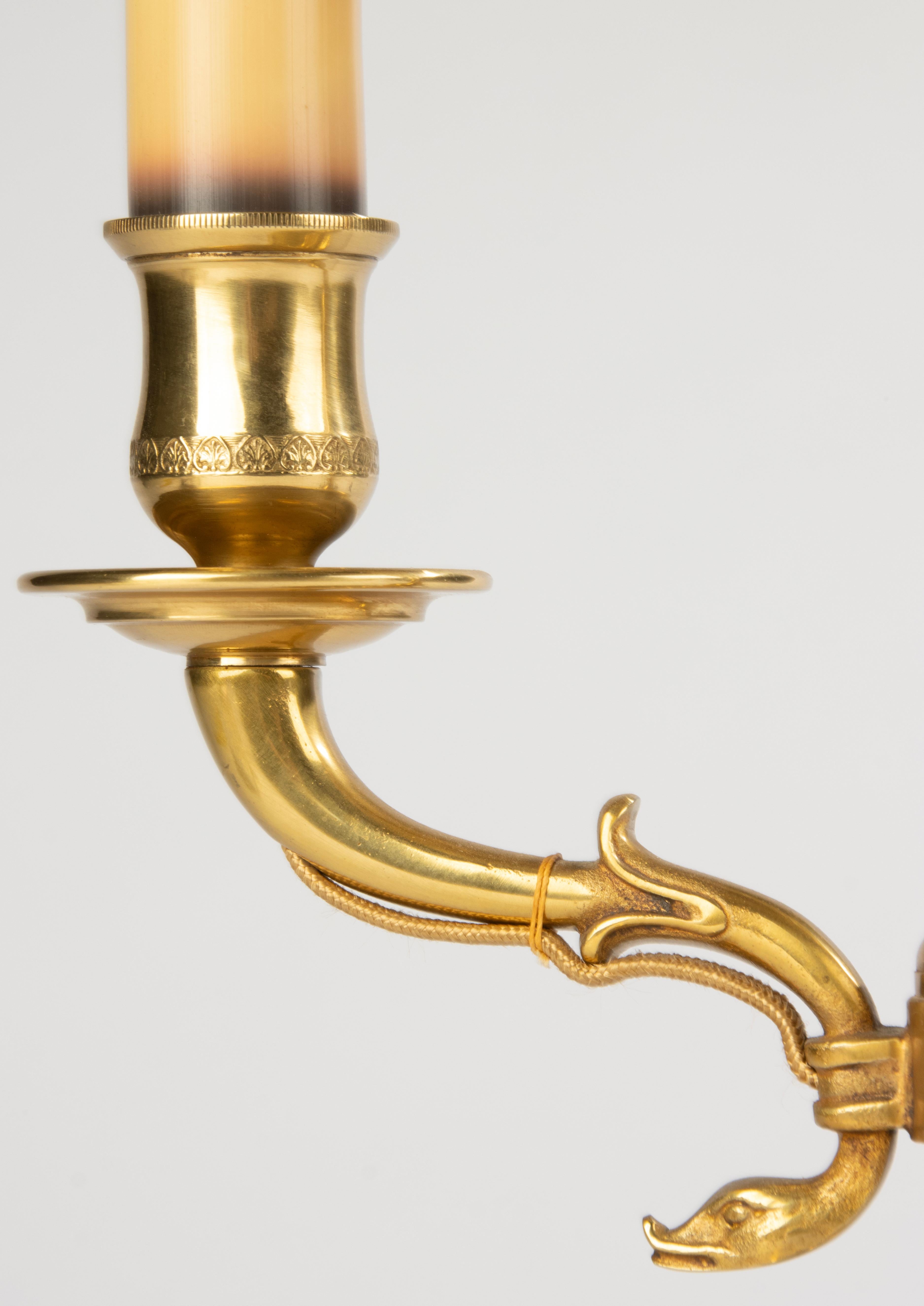 Late 20th Century Bouillotte Table Lamp – Neoclassical Style – Gilt Bronze For Sale 7