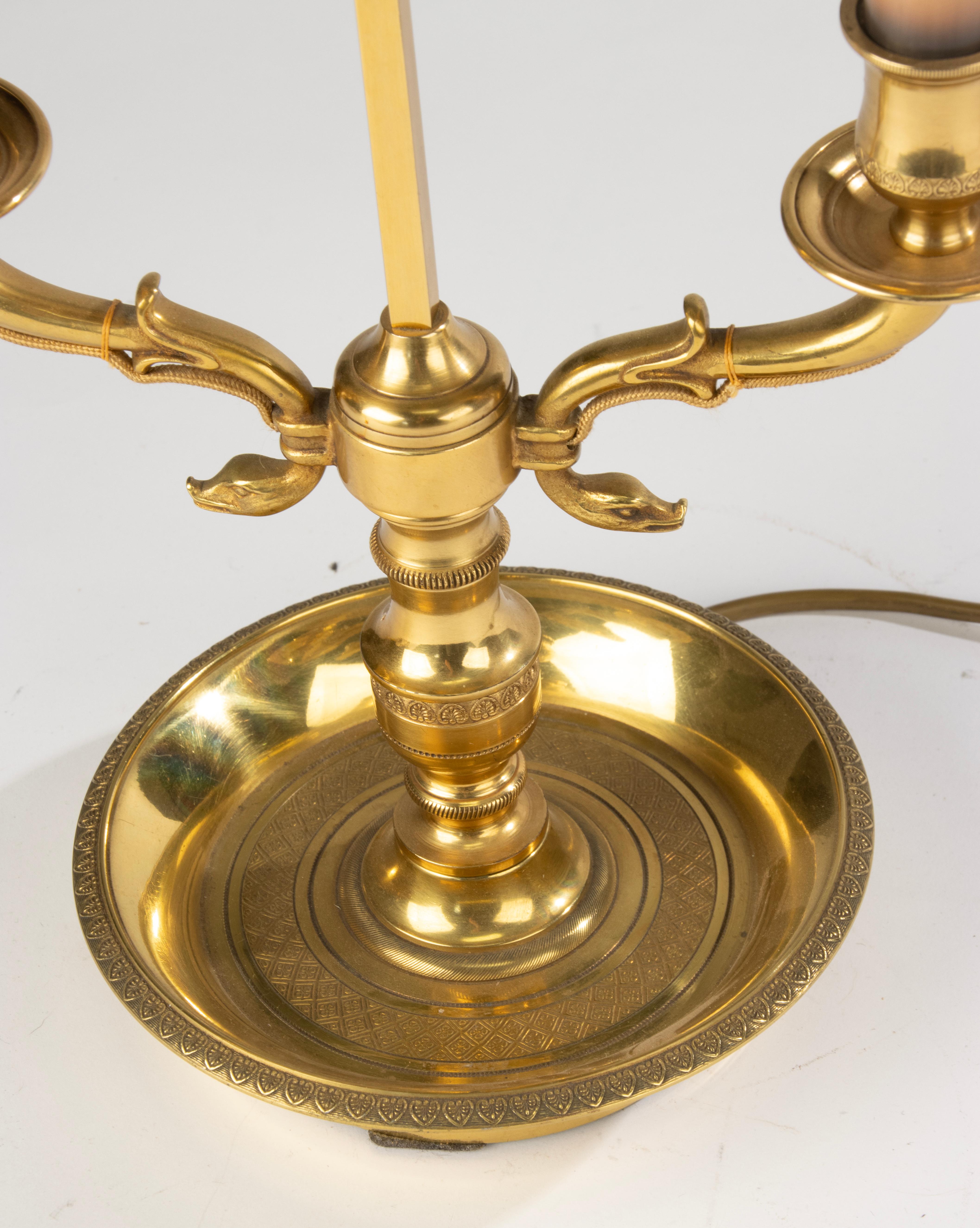 Metal Late 20th Century Bouillotte Table Lamp – Neoclassical Style – Gilt Bronze For Sale