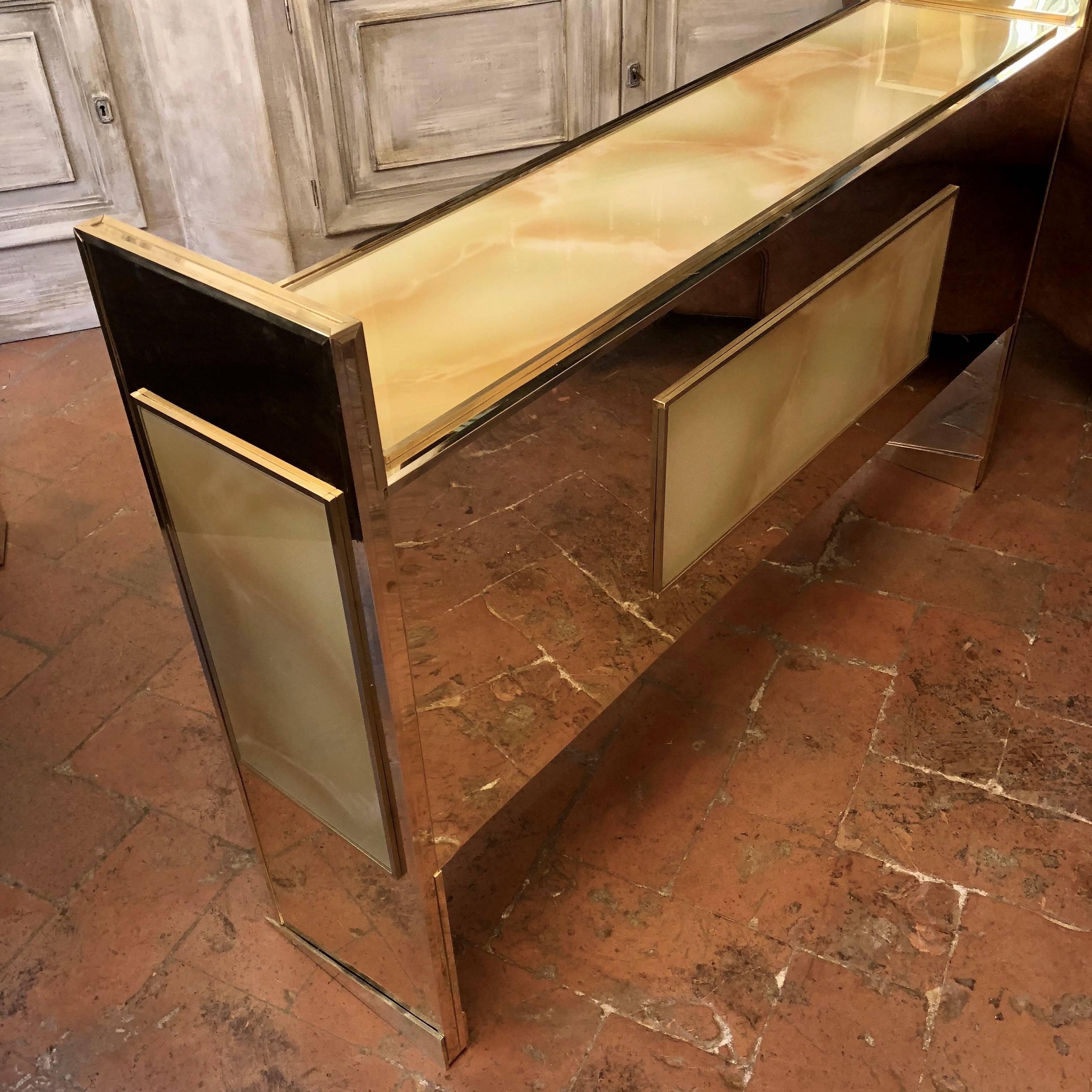 Italian Late 20th Century Brass and Amber Artistic Murano Glass Cabinet