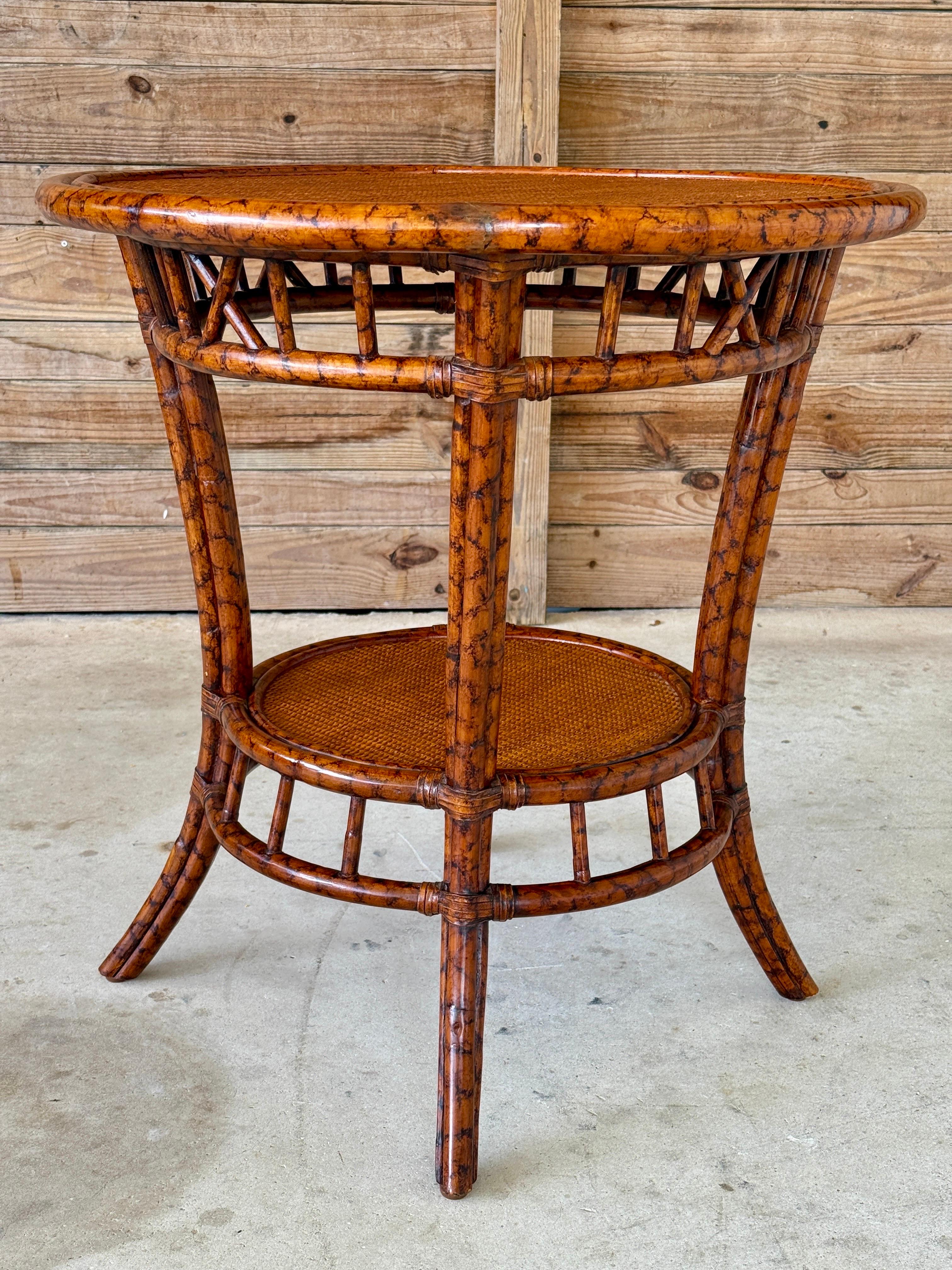 Late 20th Century British Colonial Tortoise Rattan & Cane Round Center Table In Good Condition For Sale In North Fort Myers, FL