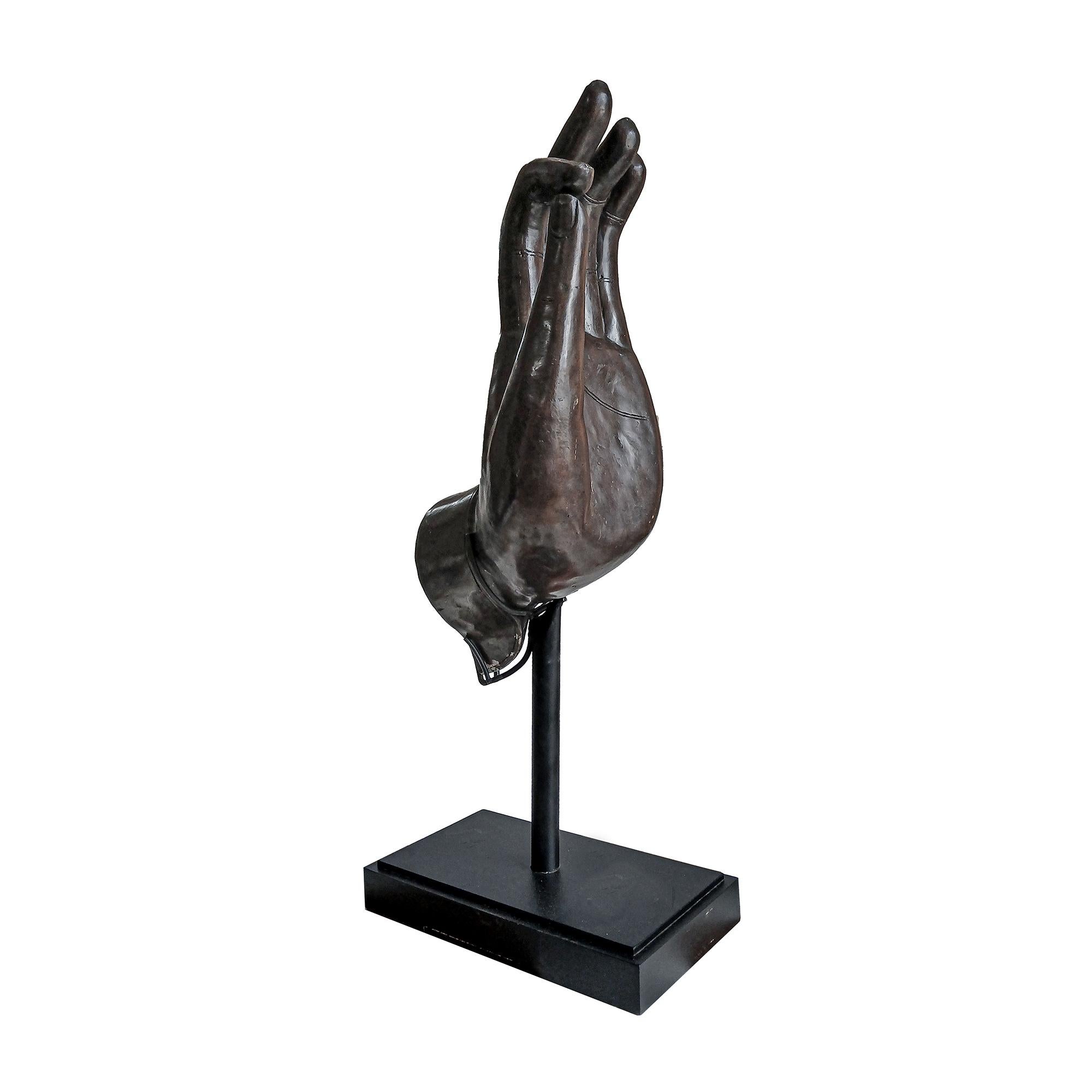 Autre Late 20th Century Bronze Buddha Hand en vente