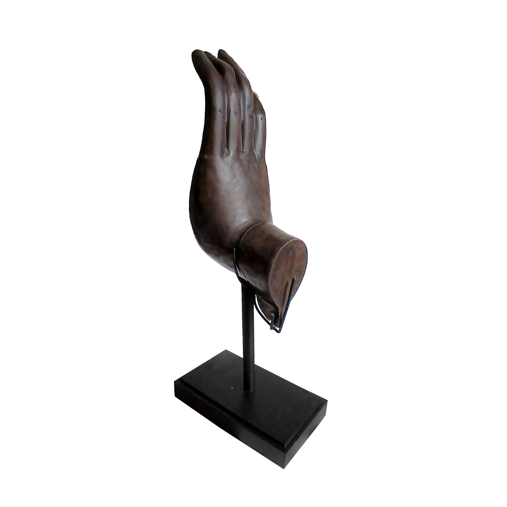 Fin du 20e siècle Late 20th Century Bronze Buddha Hand en vente