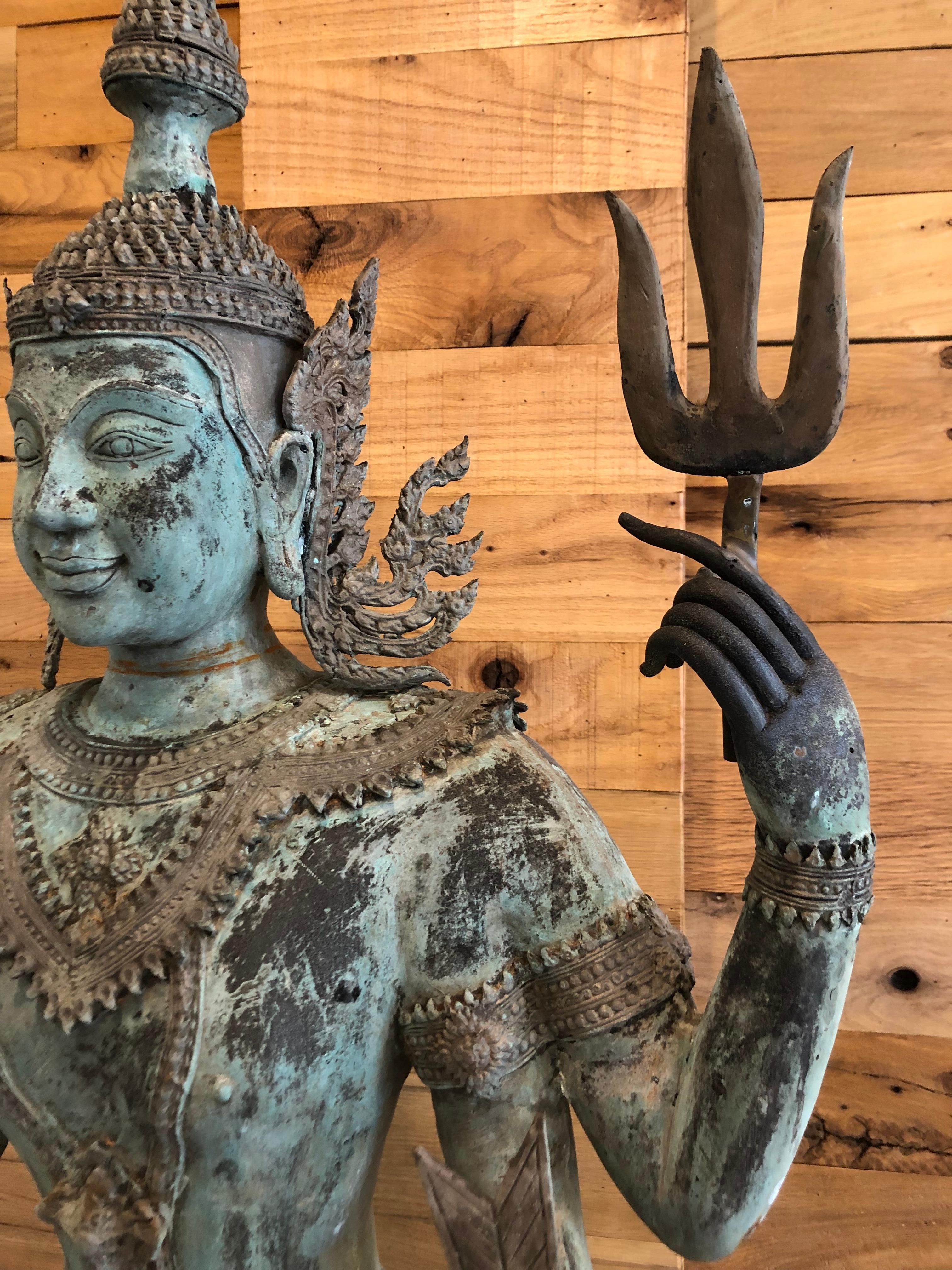 Late 20th Century Bronze Hindu Goddess of Protection In Good Condition For Sale In Stamford, CT