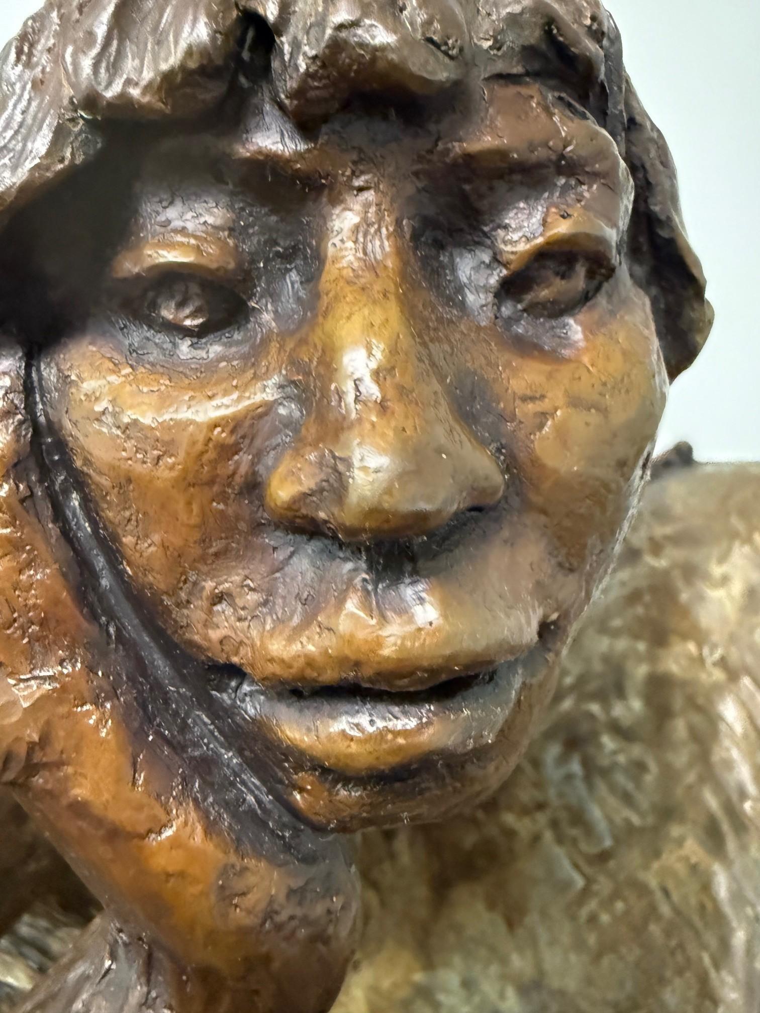 Late 20th Century Bronze Sculpture, Navajo Woman Signed Shirley Smith 1989 3/10 For Sale 4