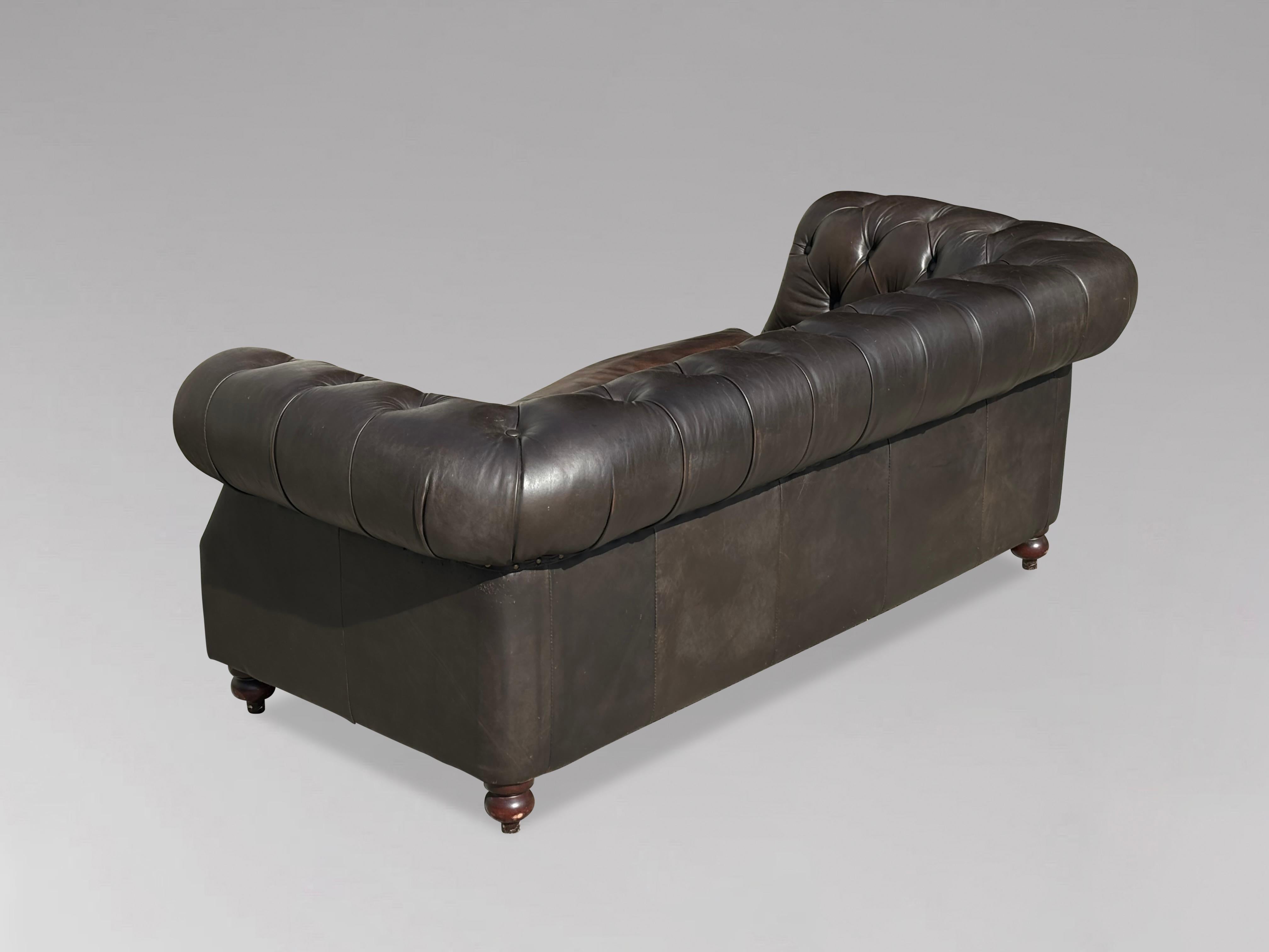 Late 20th Century, Brown Leather Serpentine Shape Chesterfield Sofa 7