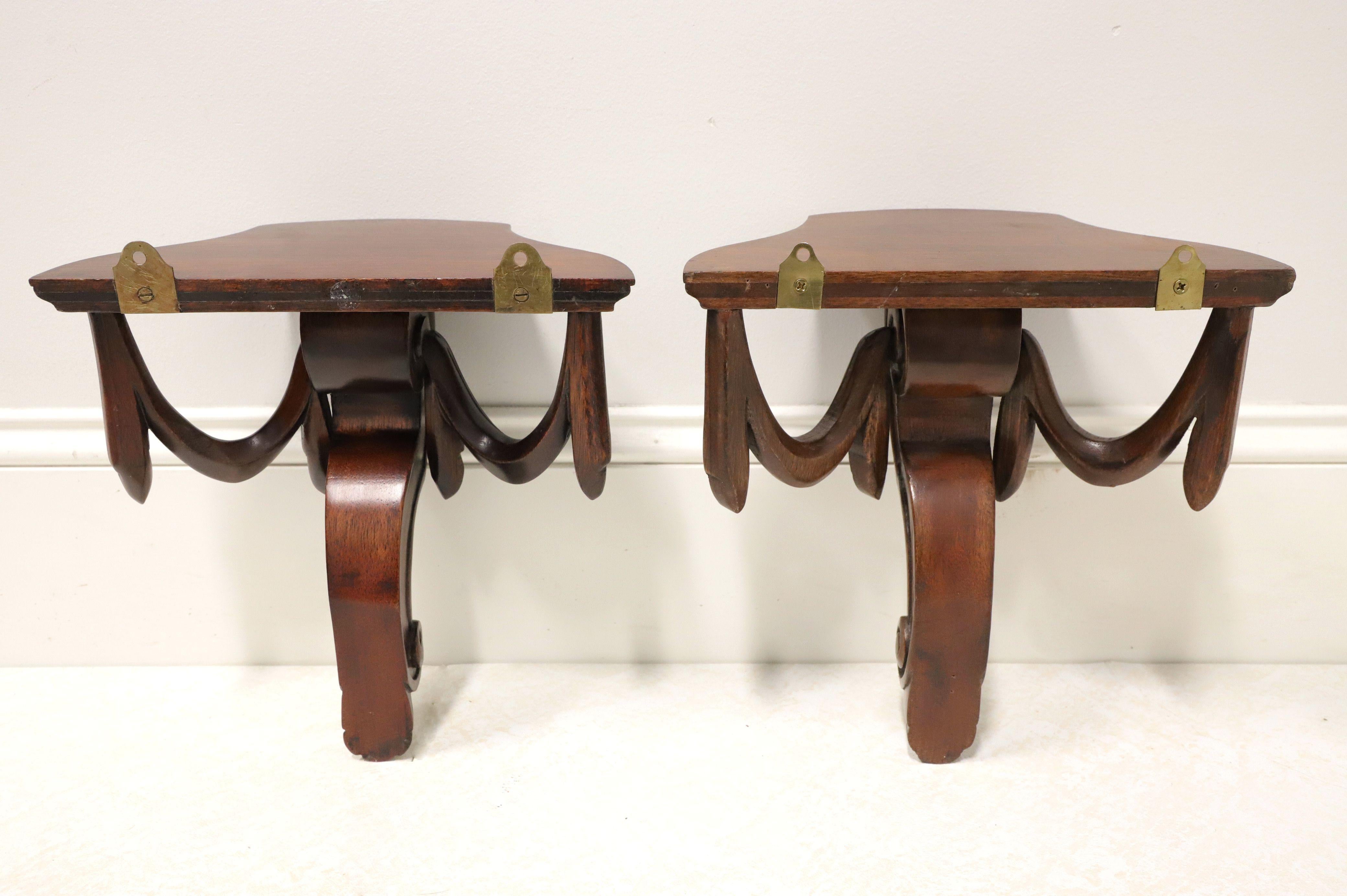American Late 20th Century Carved Mahogany Acanthus Leaf Wall Bracket Shelves - Pair