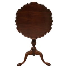 Vintage Late 20th Century Carved Mahogany Chippendale Tilt-Top Pie Crust Table