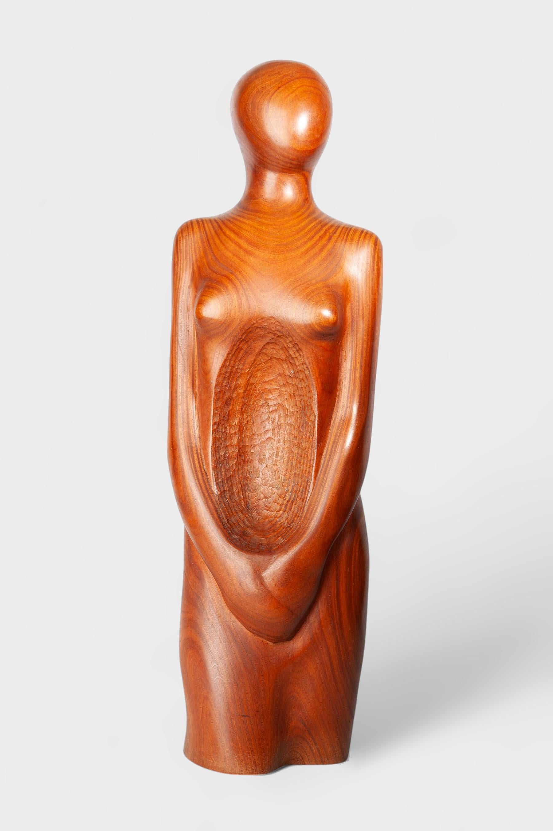 Escultura Decorativa Femenina Tallada en Madera Barnizada, Brasil, Finales Siglo XX Posmoderno en venta