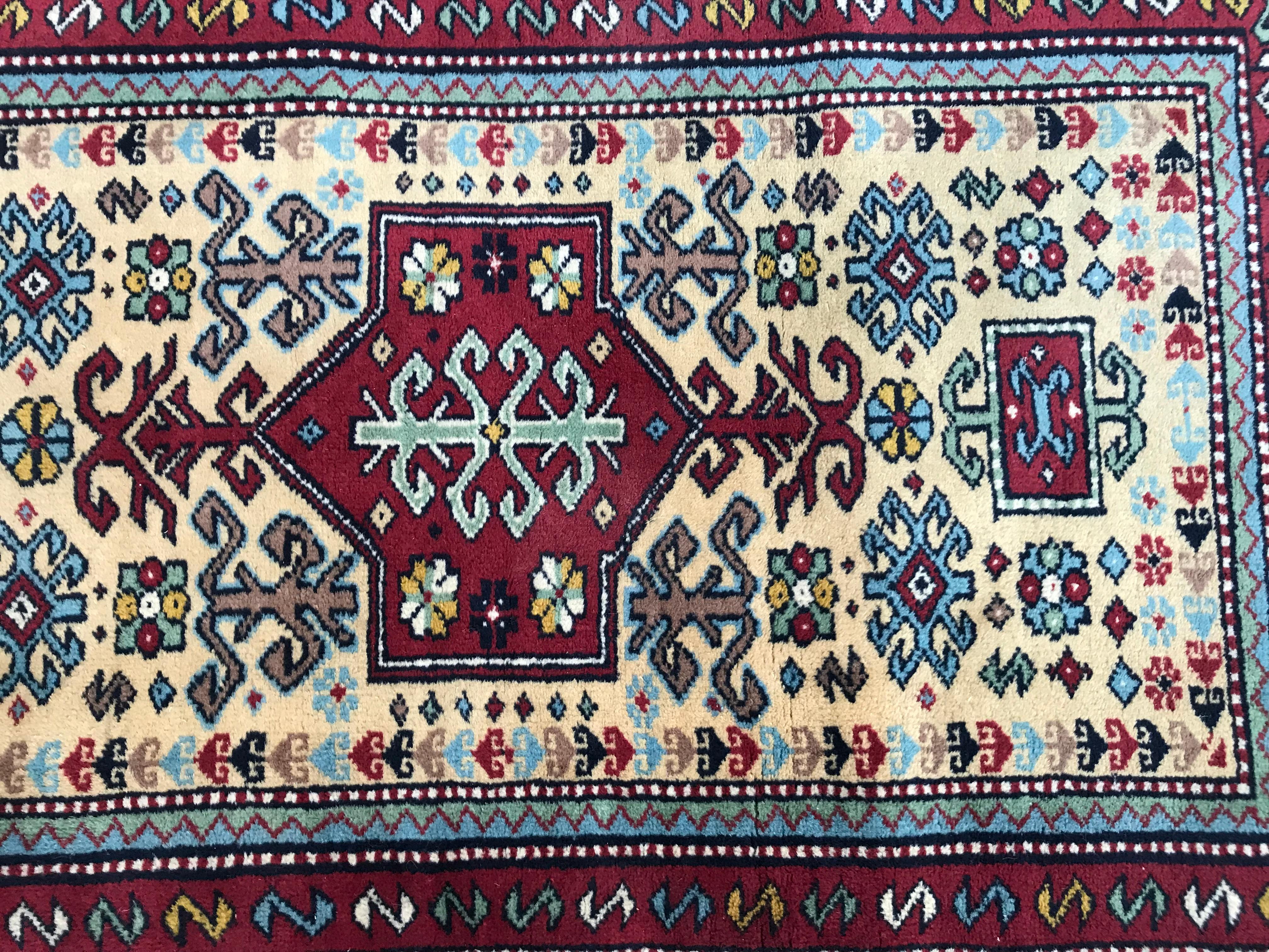 Hand-Knotted Late 20th Century Caucasian Shirvan Rug For Sale