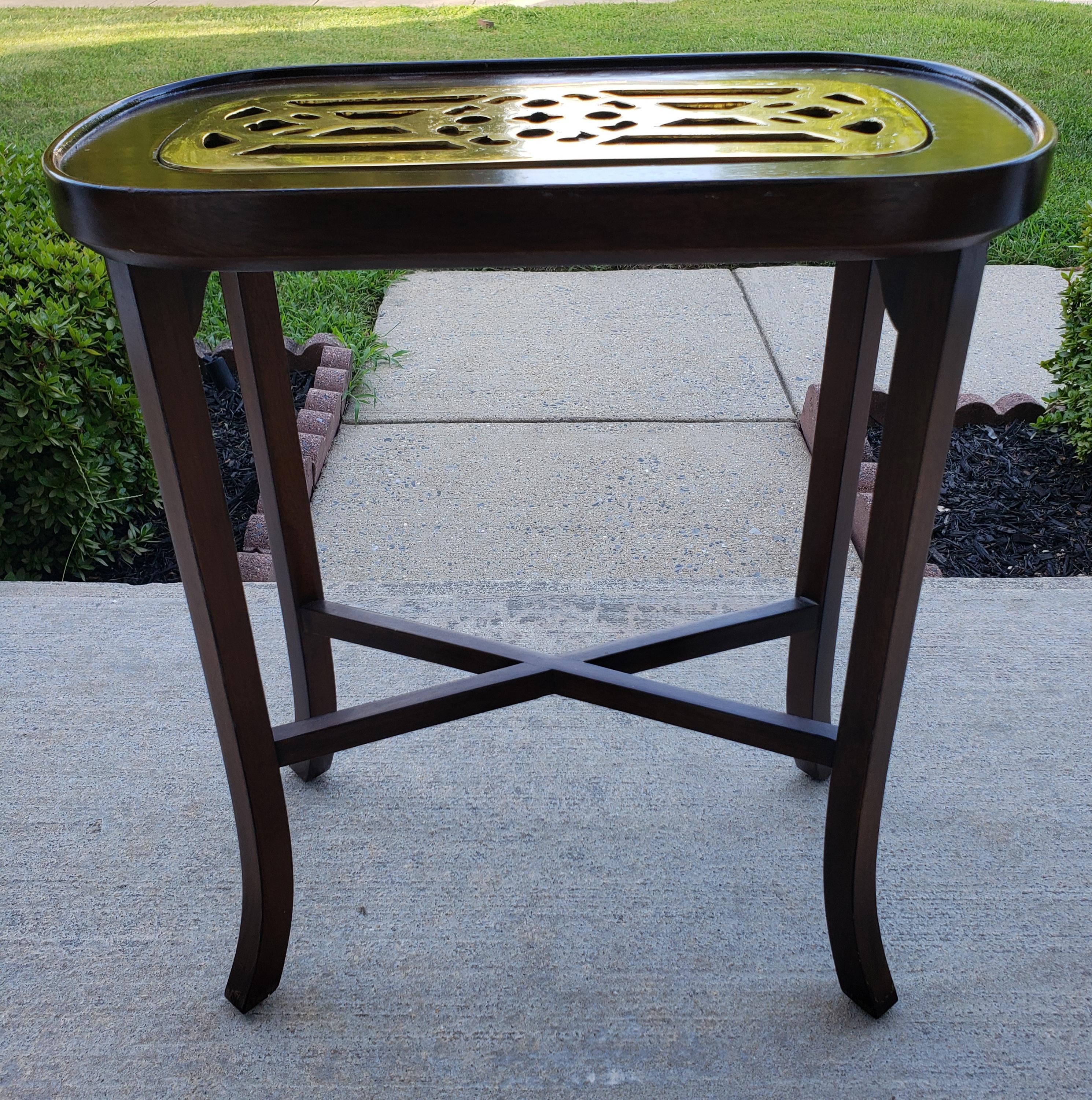 Late 20th Century Cherry with Brass Insert Candle Stand Side Table Kettle Stand In Good Condition For Sale In Germantown, MD