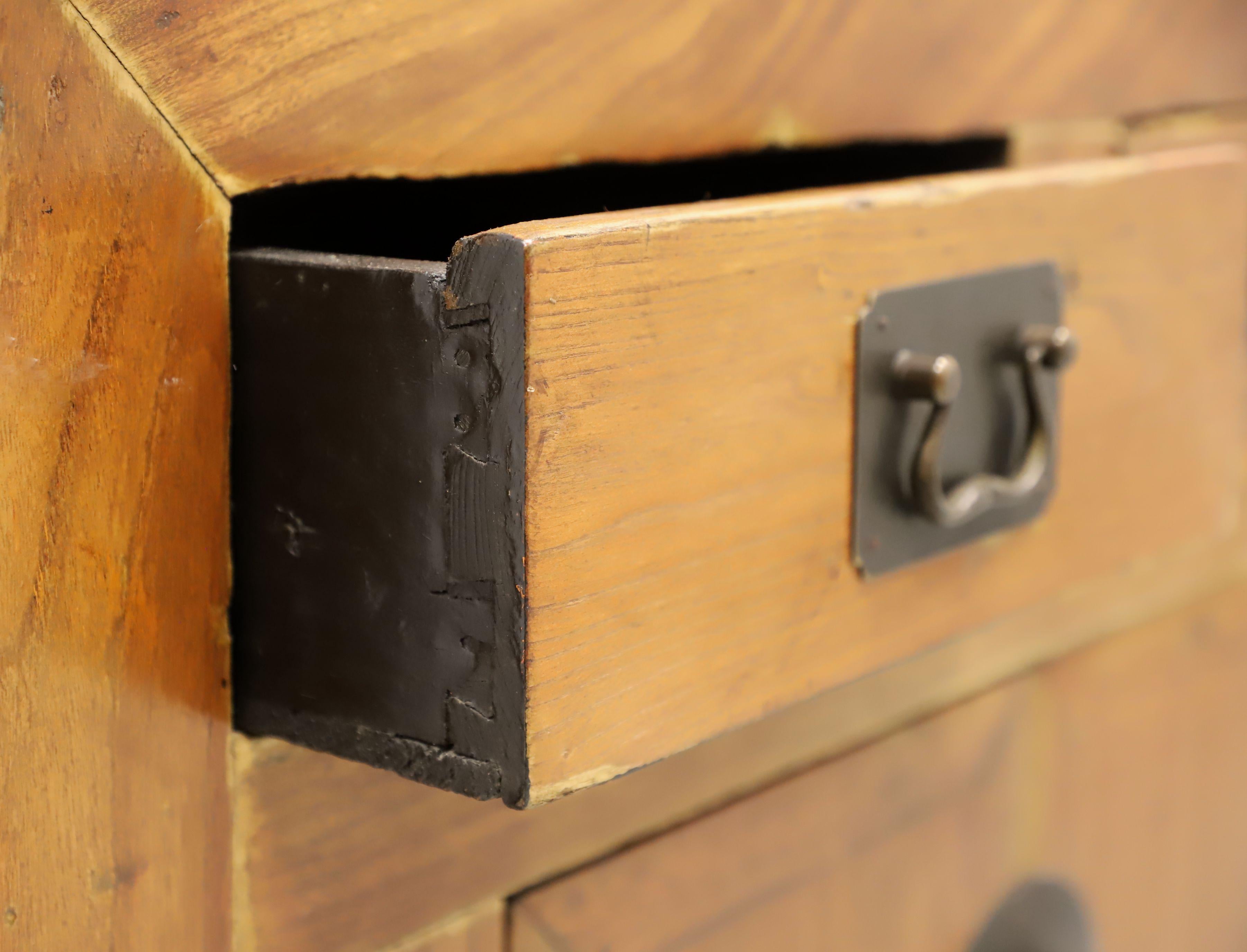 Late 20th Century Chinese Elm Buffet Credenza For Sale 6