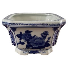 Late 20th Century Chinoiserie Blue and White Porcelain Cachepot Planter