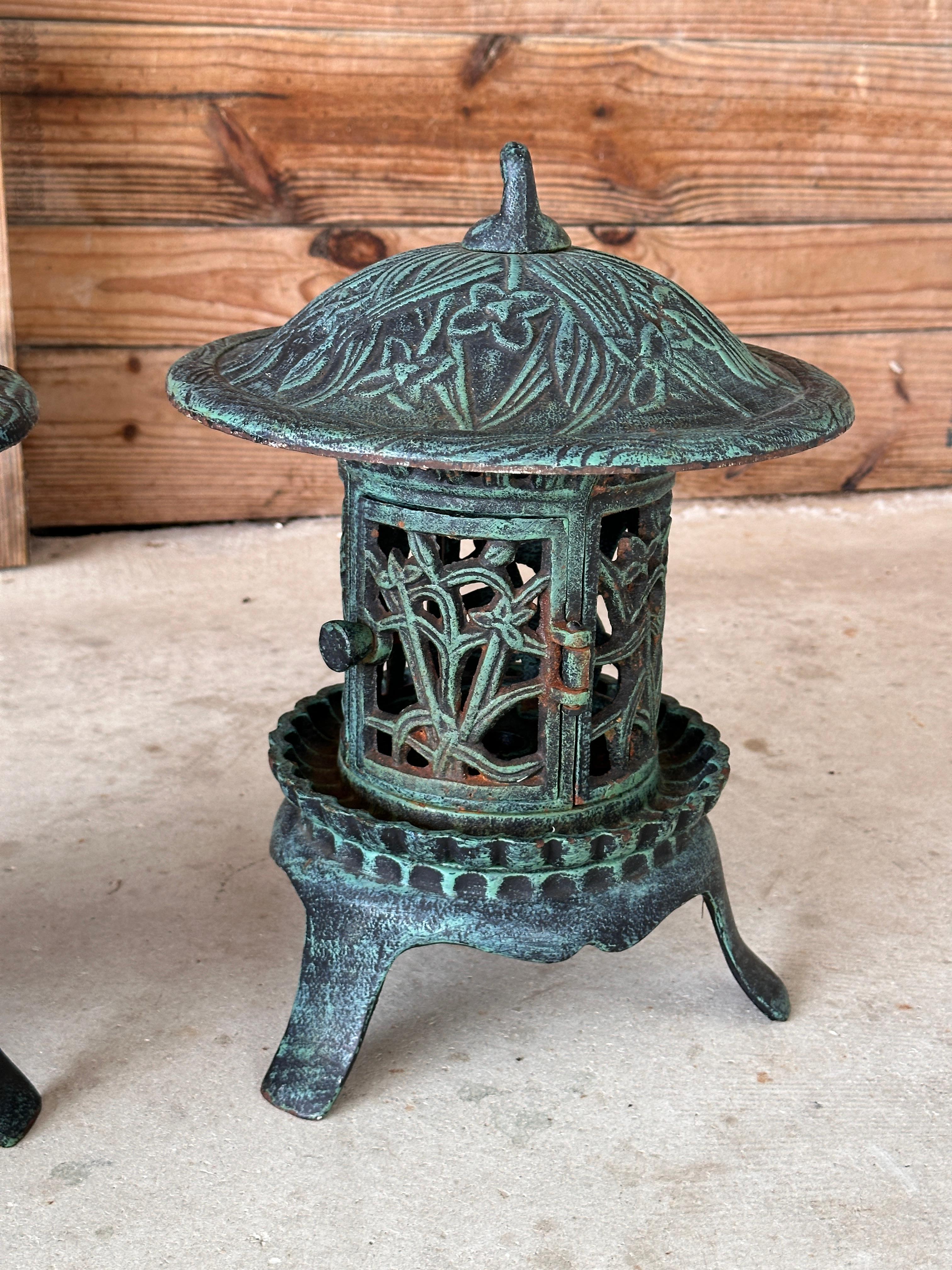 Late 20th Century chinoiserie Cast Iron Pagoda Lanterns Pair 1