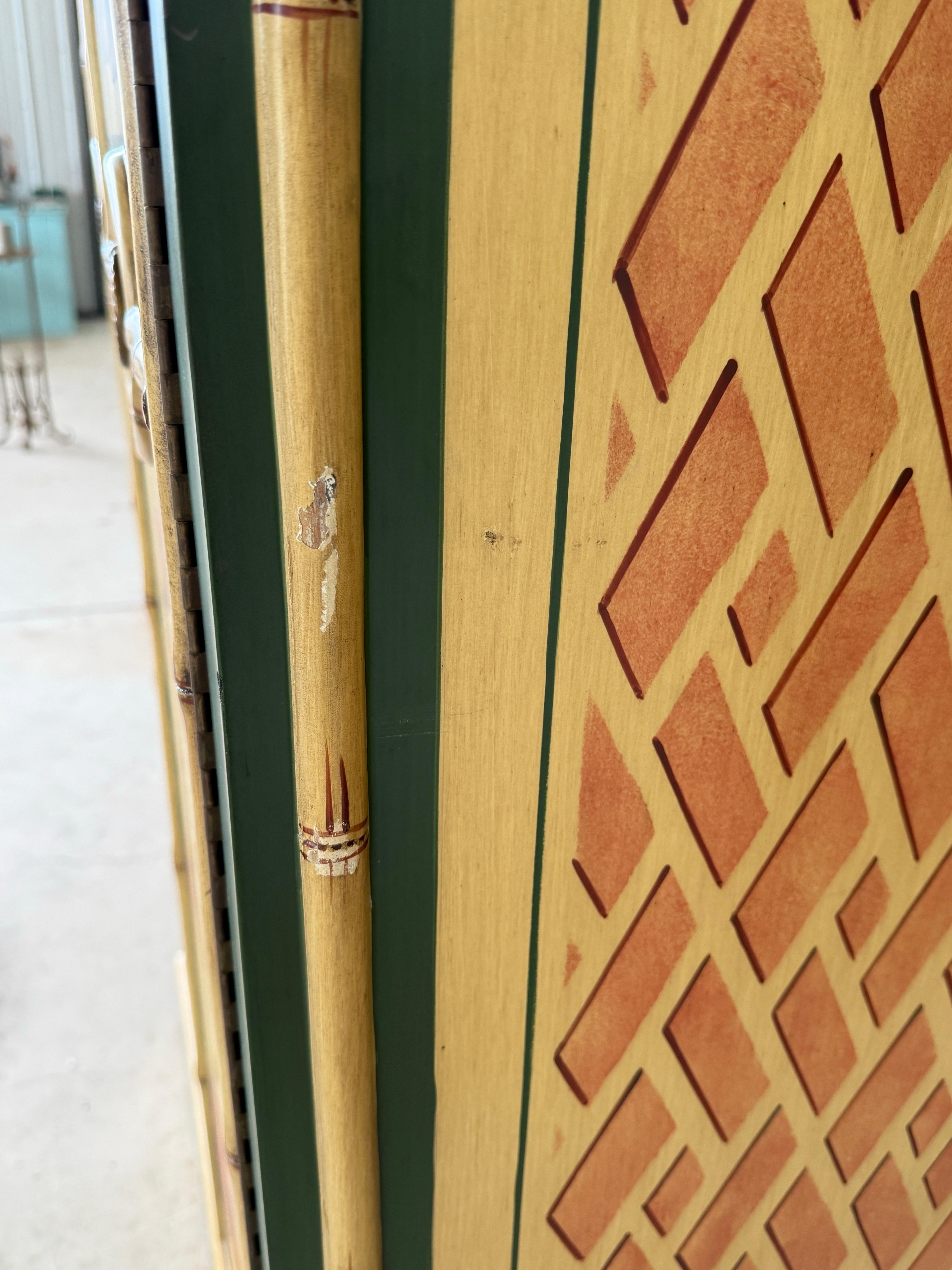 Late 20th Century Chinoiserie Hand-Painted Bamboo Motif Armoire Linen Press by C For Sale 5