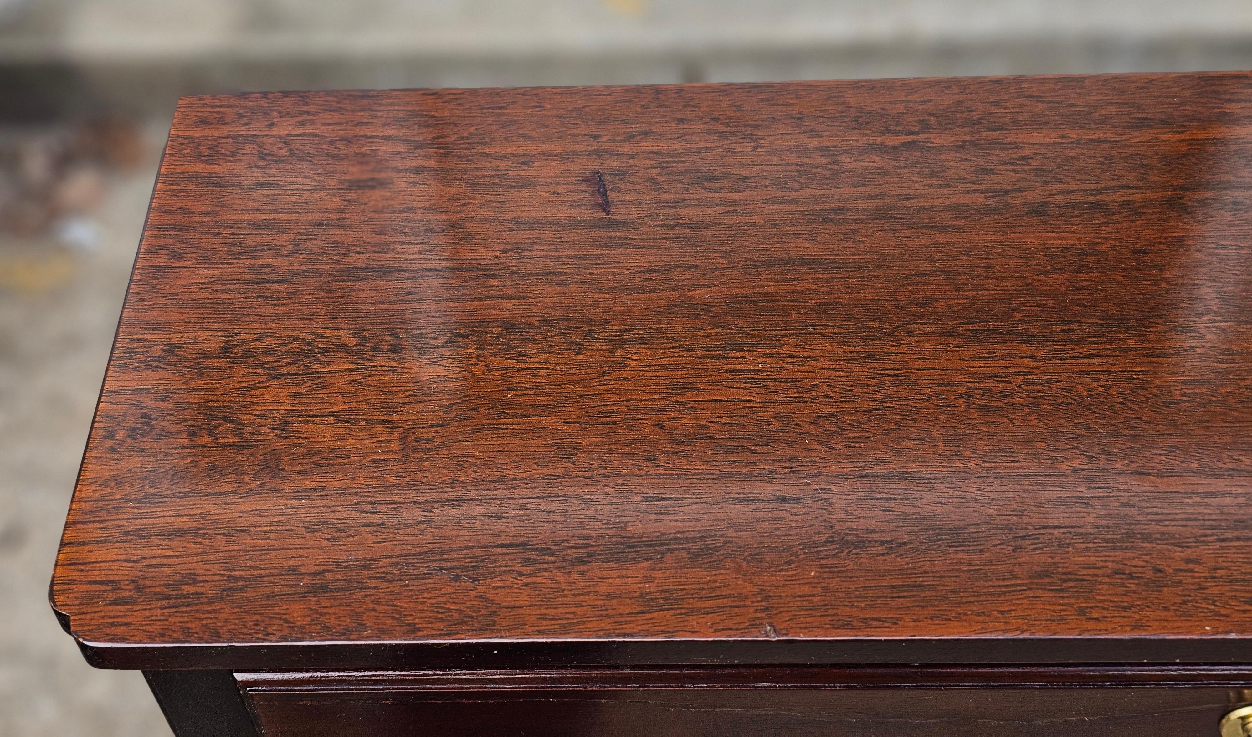 Late 20th Century Chippendale Style Mahogany Narrow Console Table For Sale 3