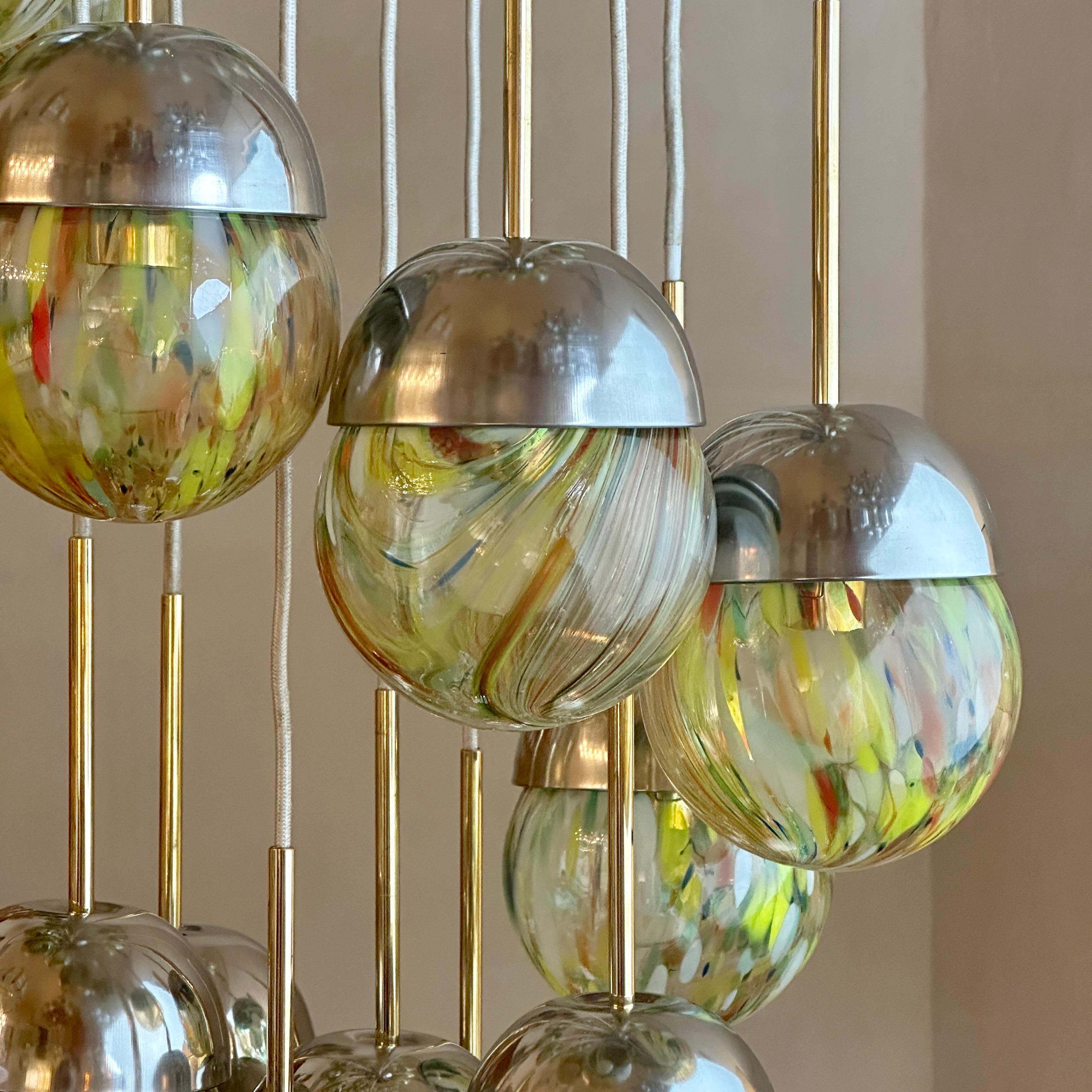 Late 20th Century Chrome, Brushed Steel, Brass & Murano Glass Cascade Chandelier For Sale 4