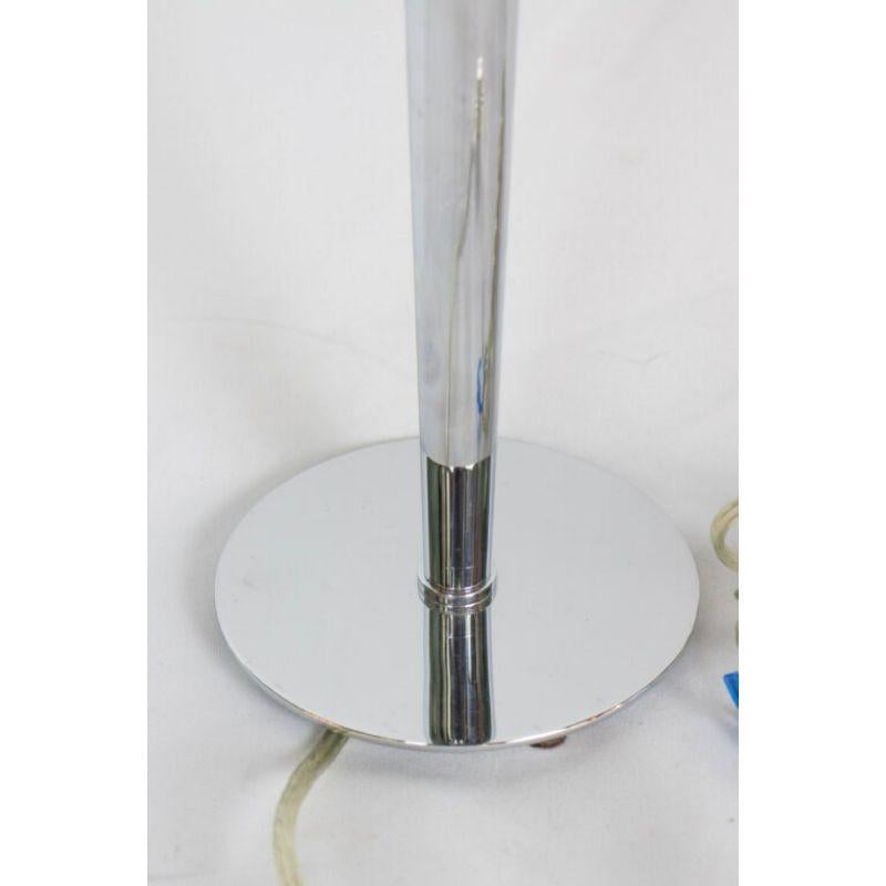 Moderne Lampe de table en chrome de la fin du 20e siècle en vente