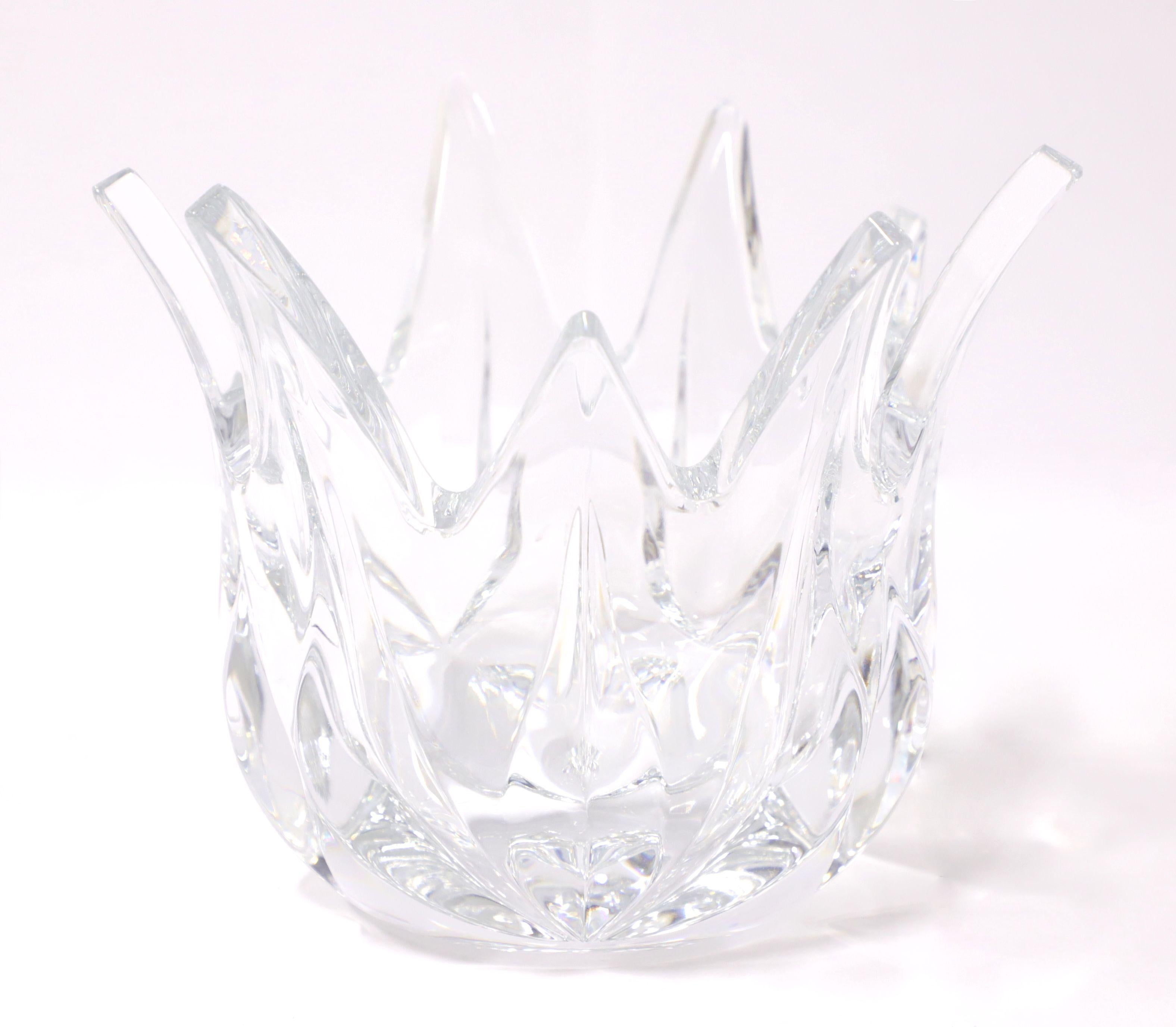 Late 20th Century Crystal Bowl - B In Good Condition For Sale In Charlotte, NC