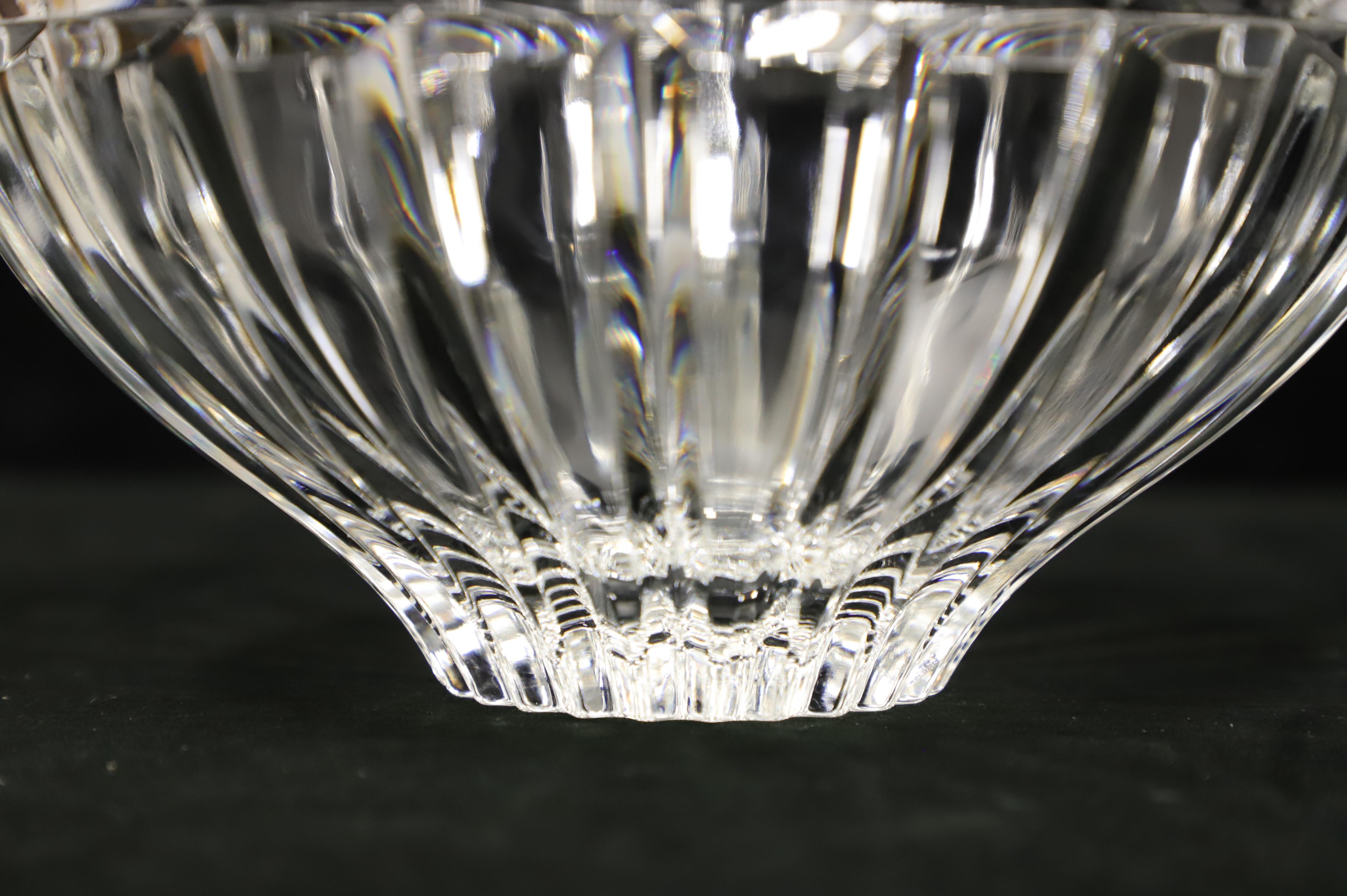 Coupe en cristal de la fin du 20e siècle - C. Bon état - En vente à Charlotte, NC