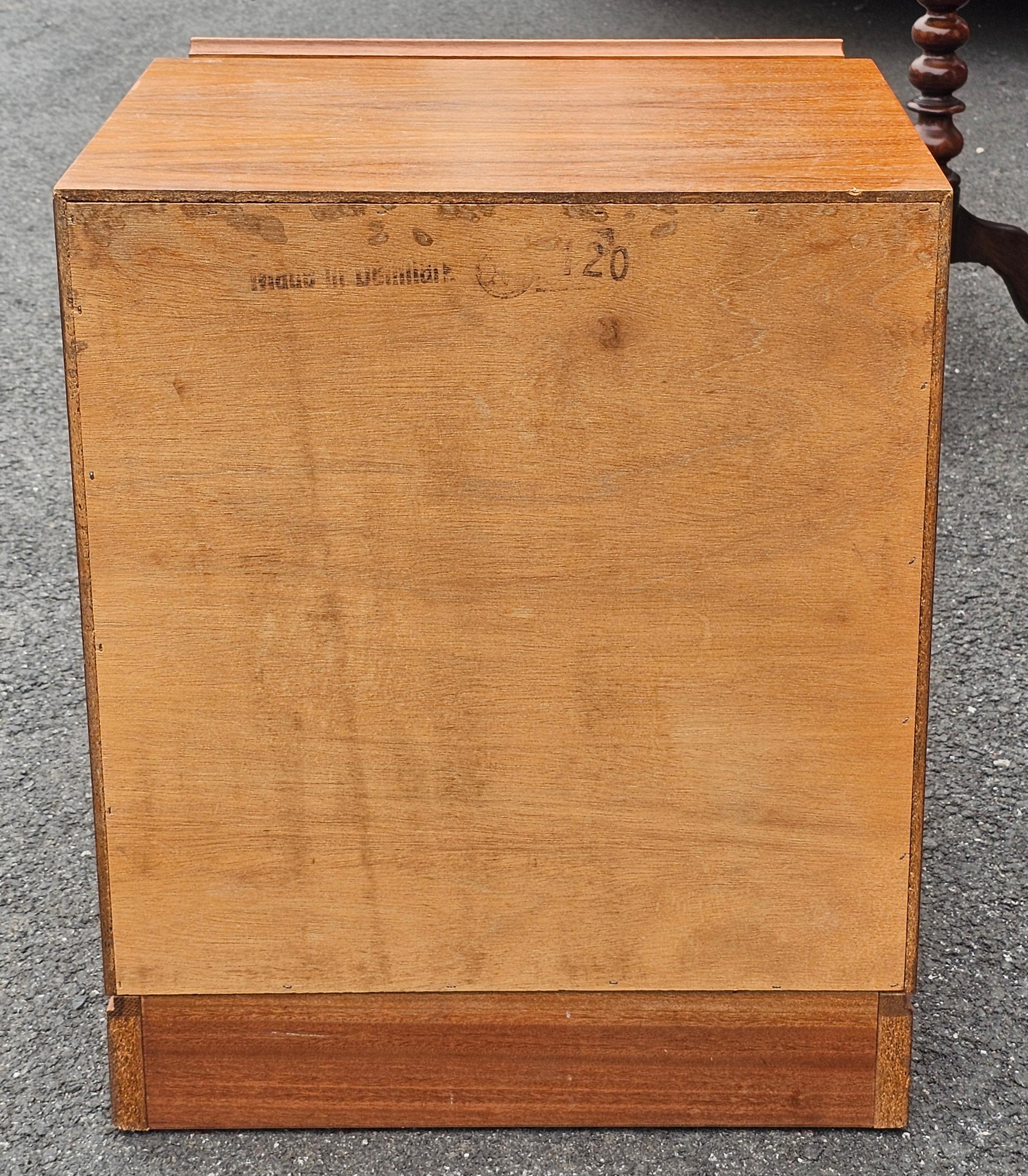 Late 20th Century Danish Modern Teak Double Drawer Bedside Table Nightstand For Sale 11