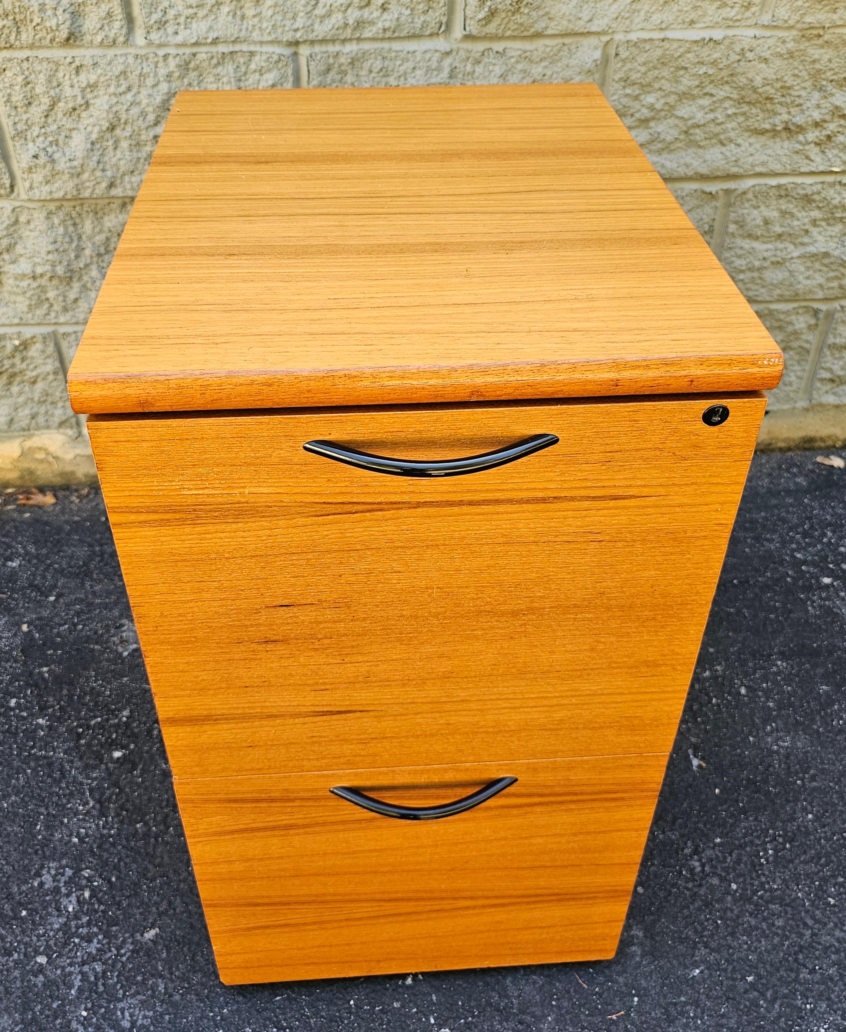 Other Late 20th Century Danish Modern Teak Two-Drawer Rolling Filing Cabinet For Sale