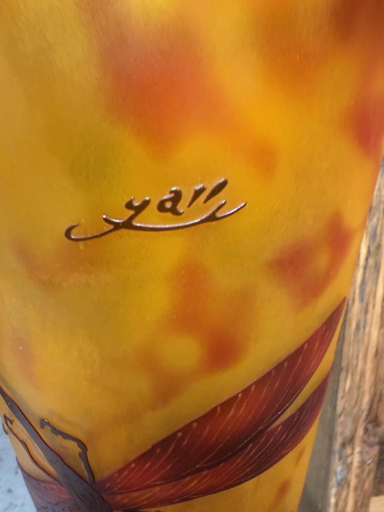 Vaso a libellula alto in stile Daum Nancy della fine del XX secolo firmato Yall in vendita 2