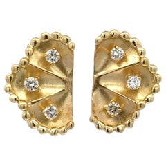 Late 20th Century Diamond 18 Karat Yellow Gold Fan Earrings Leverback Posts