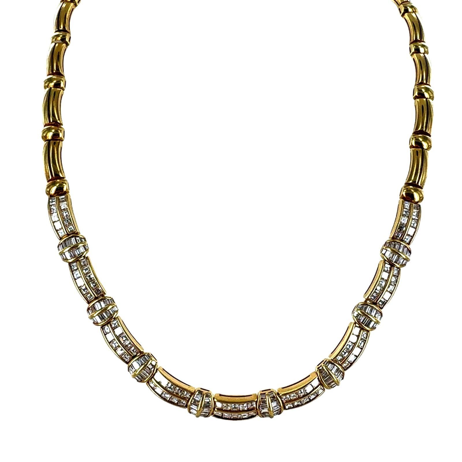 Contemporary Late-20th Century Diamond 18 Karat Yellow Gold Ribbed Collar Necklace