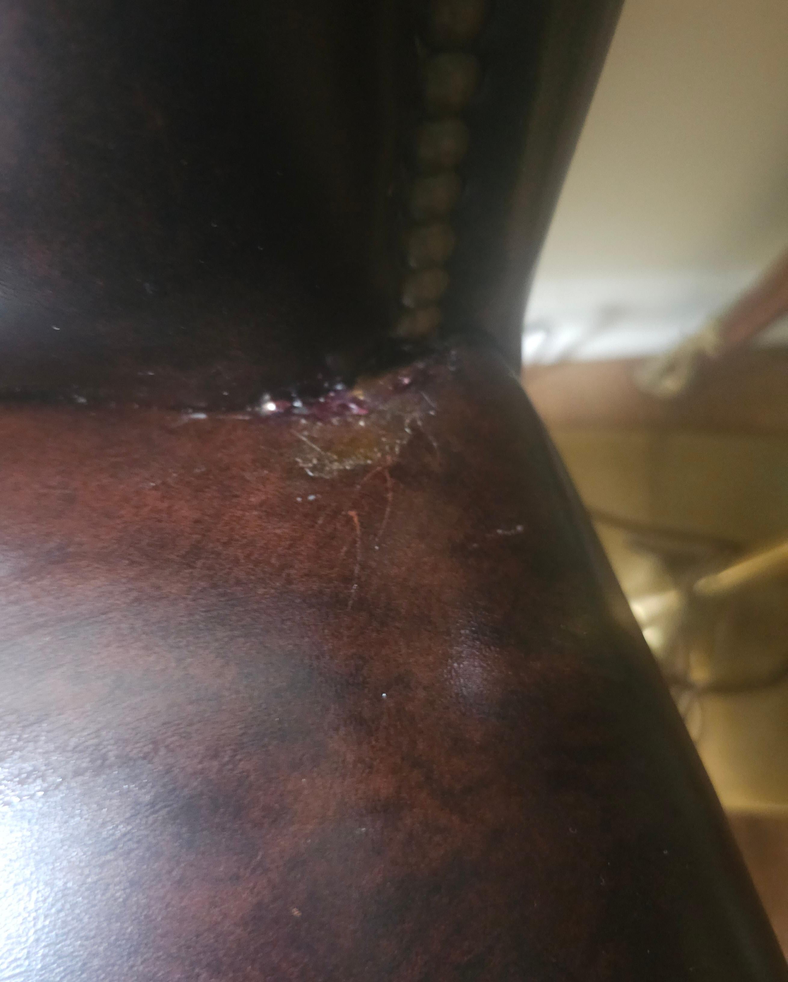 Late 20th Century Drexel Mahogany and Leather Office Chair with Nailhaed Trims For Sale 2