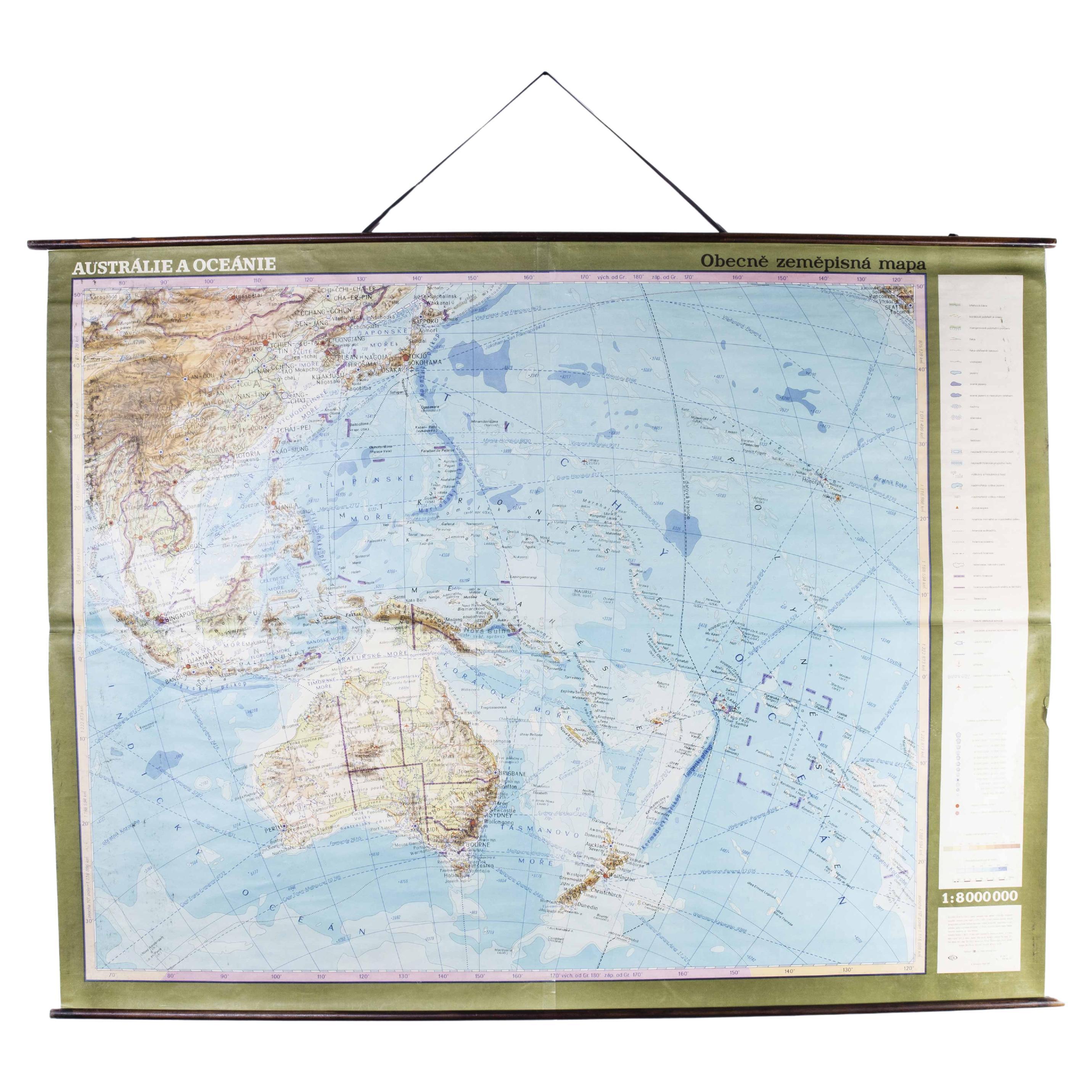 Late 20th Century Educational Geographic Map - Australasia