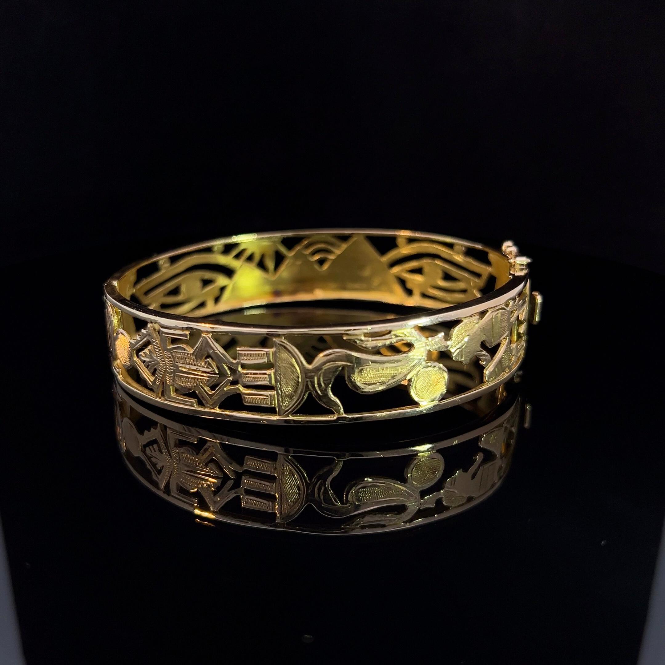 Bracelet égyptien de la fin du 20e siècle Circa 1990 Unisexe en vente