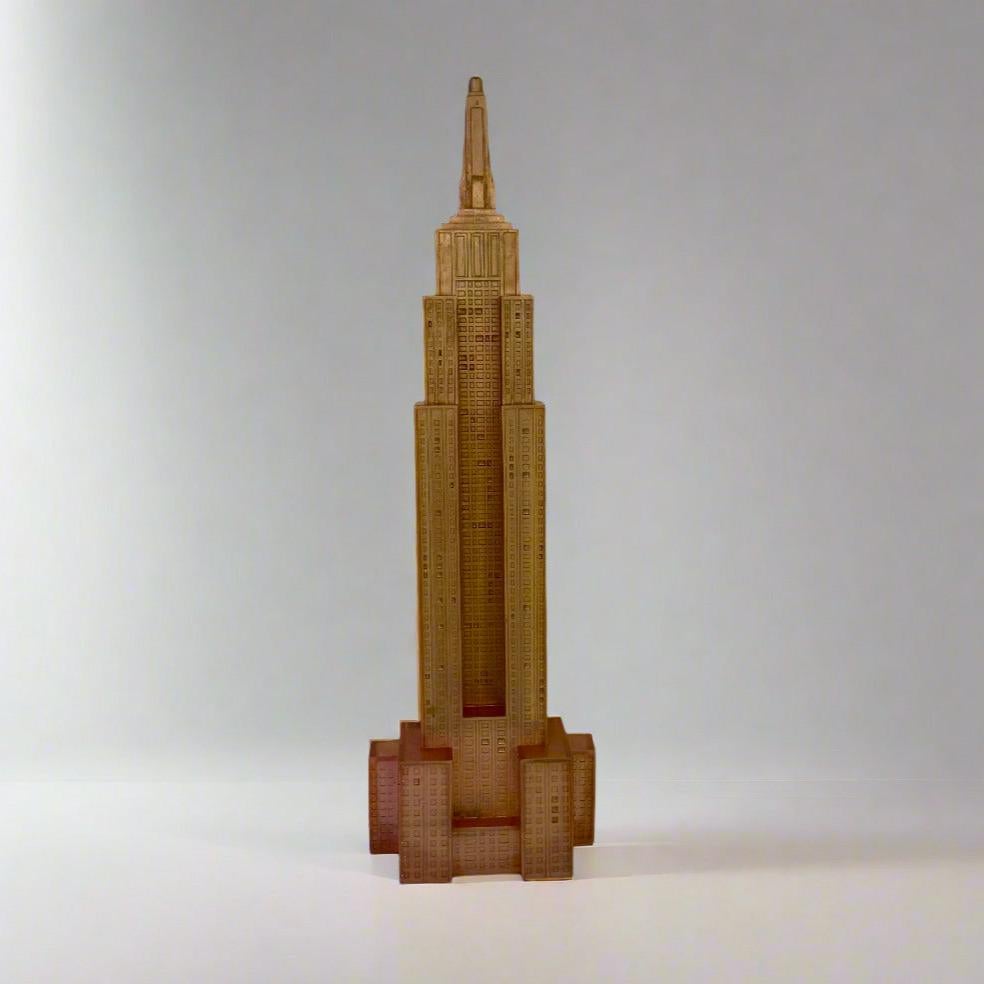 Italiano Lampada da terra a grattacielo dell'Empire State Building, Italia, fine XX secolo in vendita
