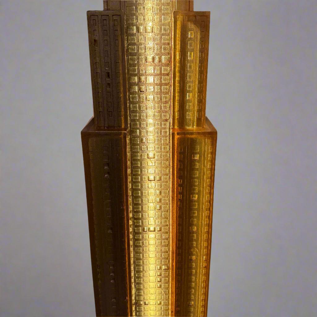 Lampada da terra a grattacielo dell'Empire State Building, Italia, fine XX secolo in vendita 1