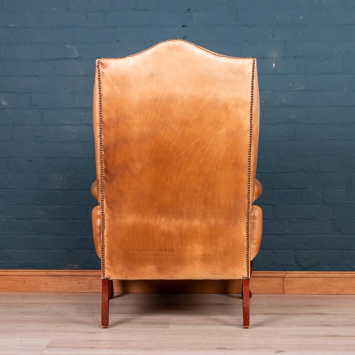 Late 20th Century English Leather Wing Back Chair, circa 1980 1