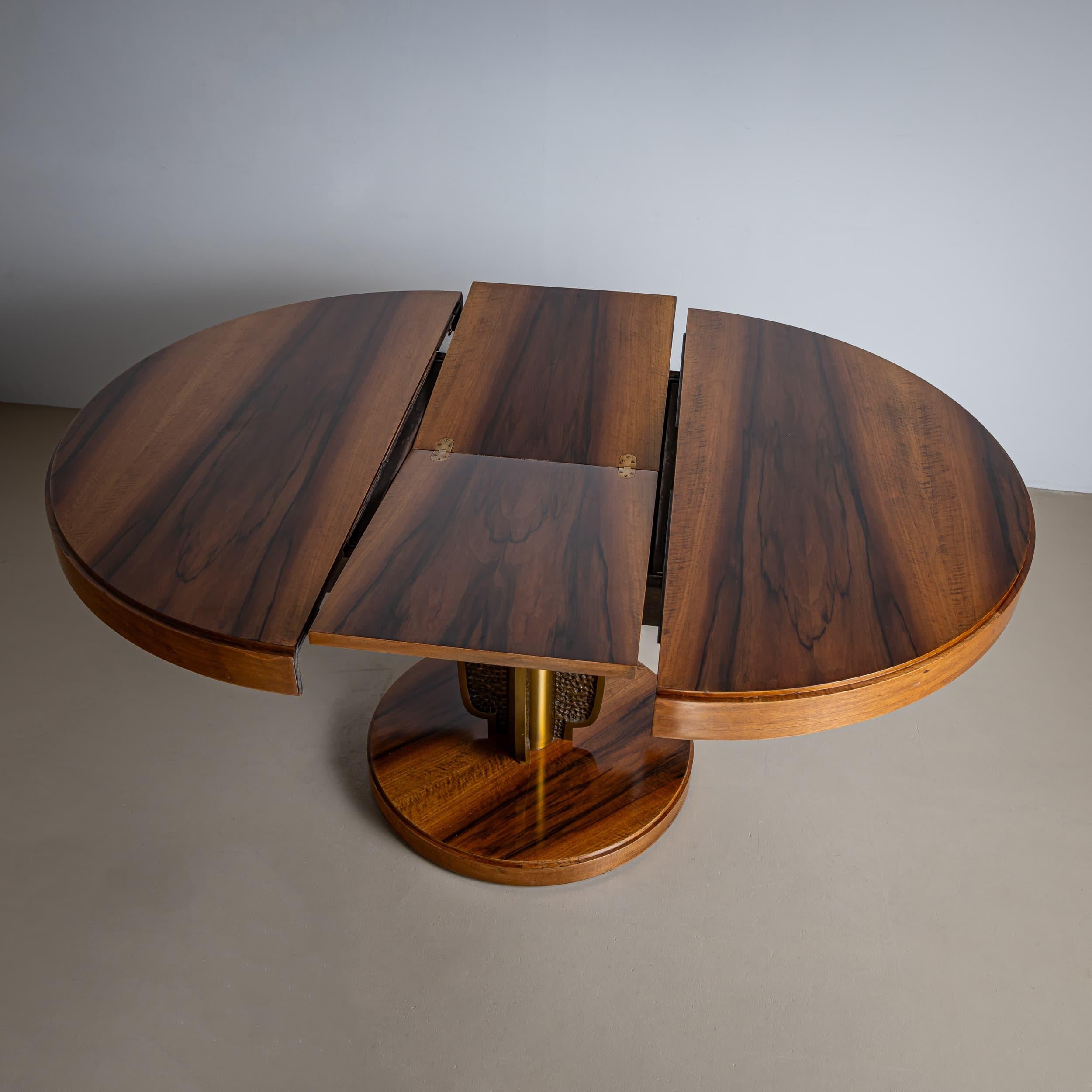 Bronze Table à rallonge de la fin du XXe siècle dans le style de Luciano Frigerio, Italie en vente